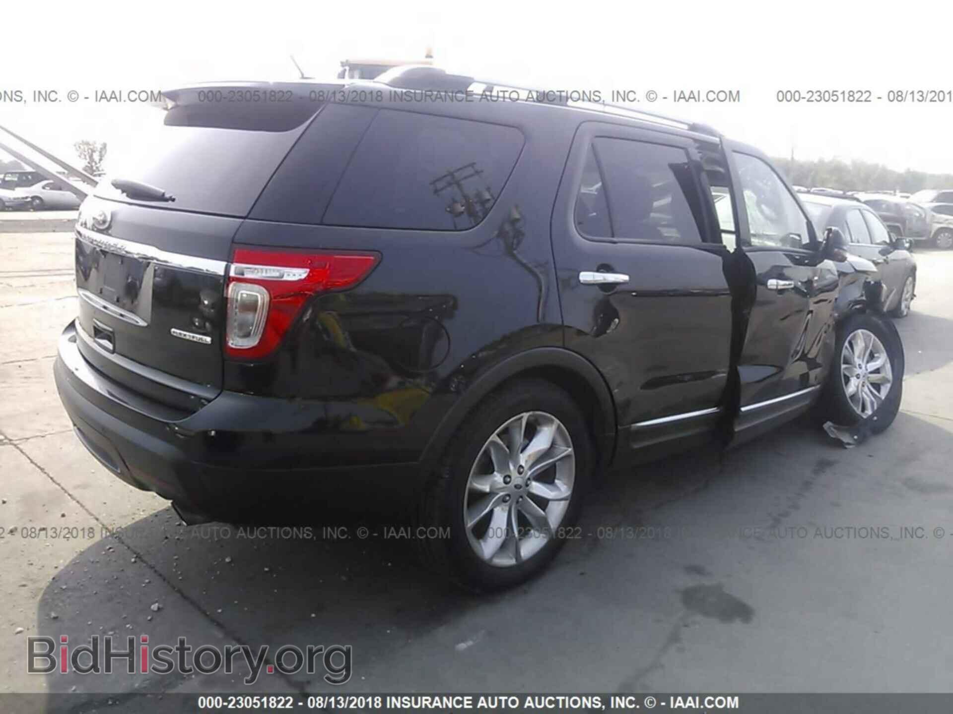 2013 Ford Explorer - VIN: 1FM5K7D88DGB51153 - Photo 4