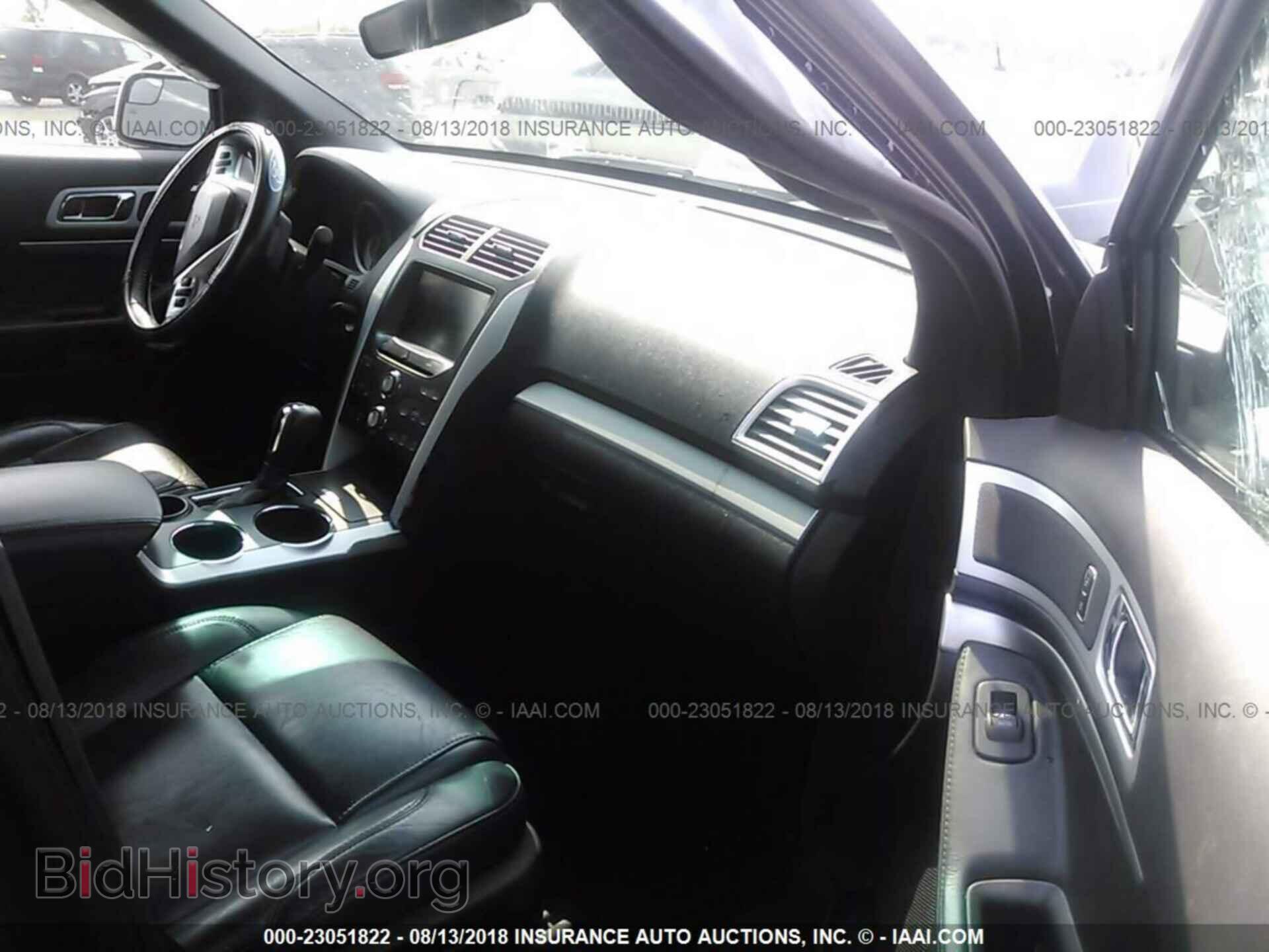 2013 Ford Explorer - VIN: 1FM5K7D88DGB51153 - Photo 5