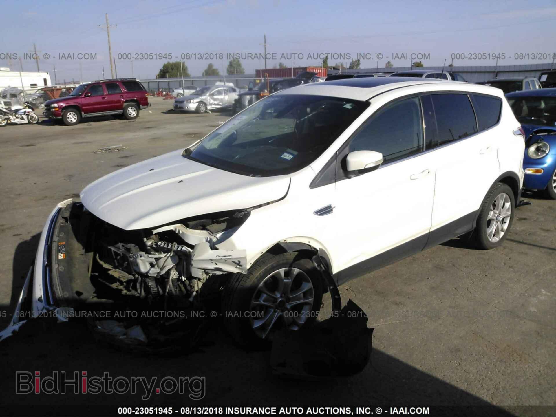 2013 Ford Escape - VIN: 1FMCU0H93DUA26154 - Фото 2