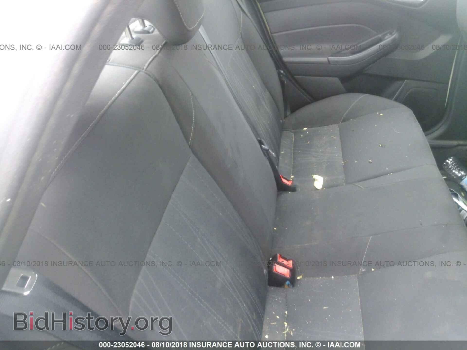 2015 Ford Focus - VIN: 1FADP3F27FL202046 - Photo 8