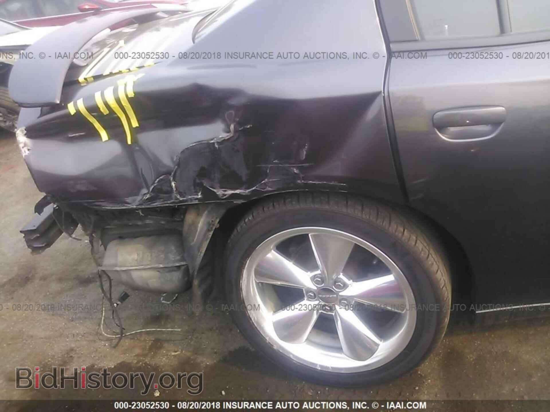2013 Dodge Charger - VIN: 2C3CDXCT2DH725055 - Photo 6