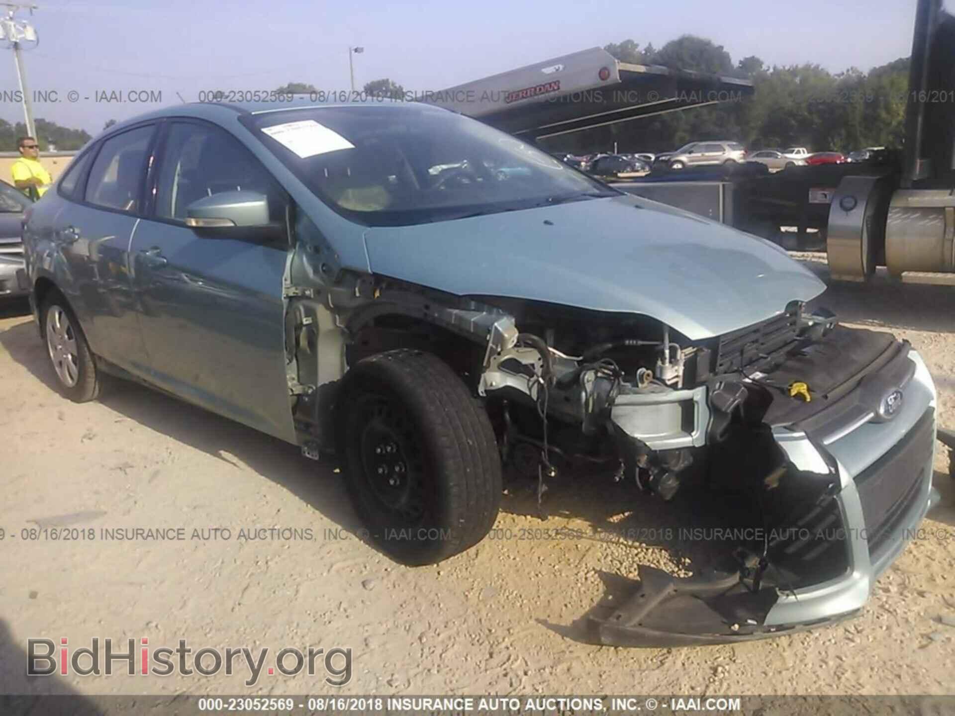 Photo 1FAHP3F23CL414021 - Ford Focus 2012