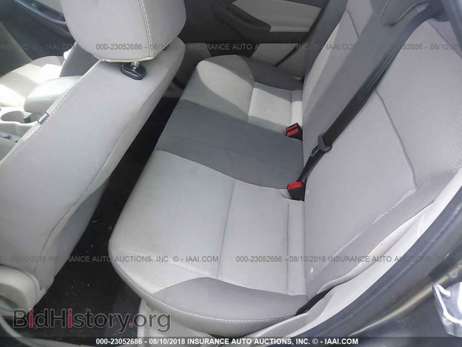 2013 Ford Focus - VIN: 1FADP3F23DL198977 - Photo 8