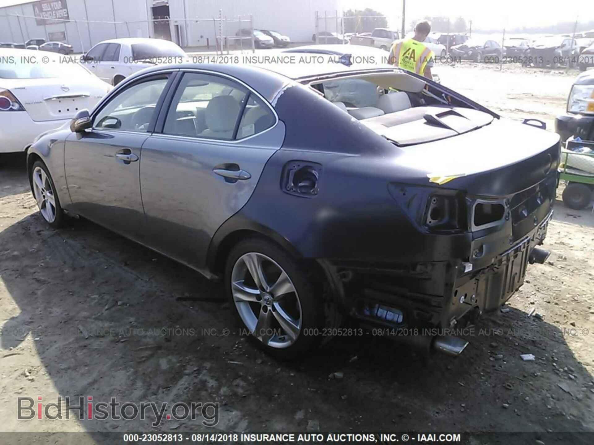 2012 Lexus Is - VIN: JTHBF5C24C2103009 - Photo 3
