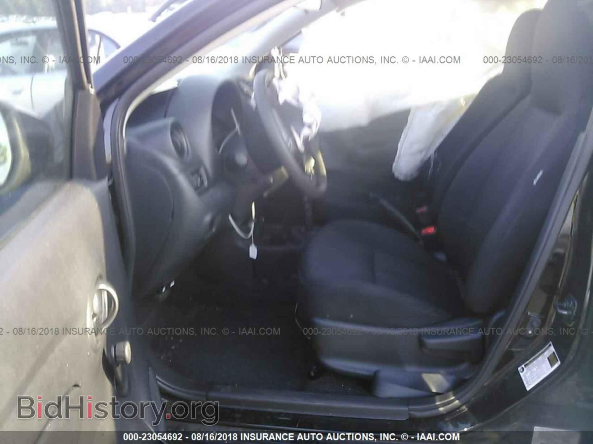 2017 Nissan Versa - VIN: 3N1CN7AP3HL869633 - Фото 5