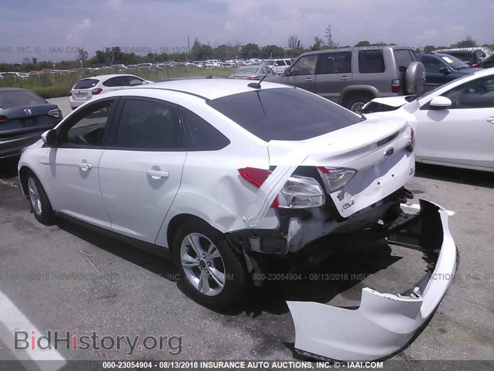2014 Ford Focus - VIN: 1FADP3F28EL270340 - Фото 3