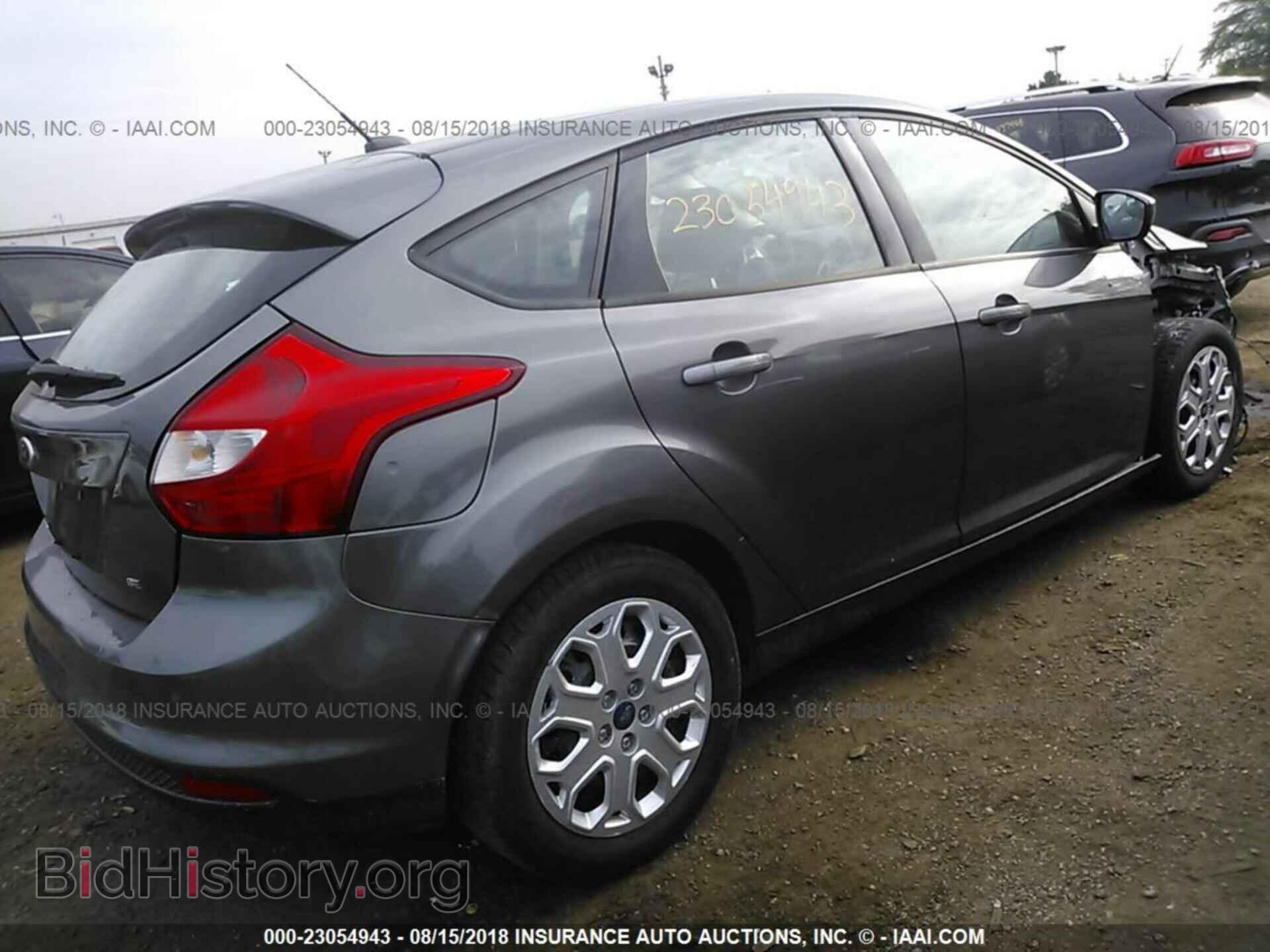 2012 Ford Focus - VIN: 1FAHP3K21CL300587 - Фото 4