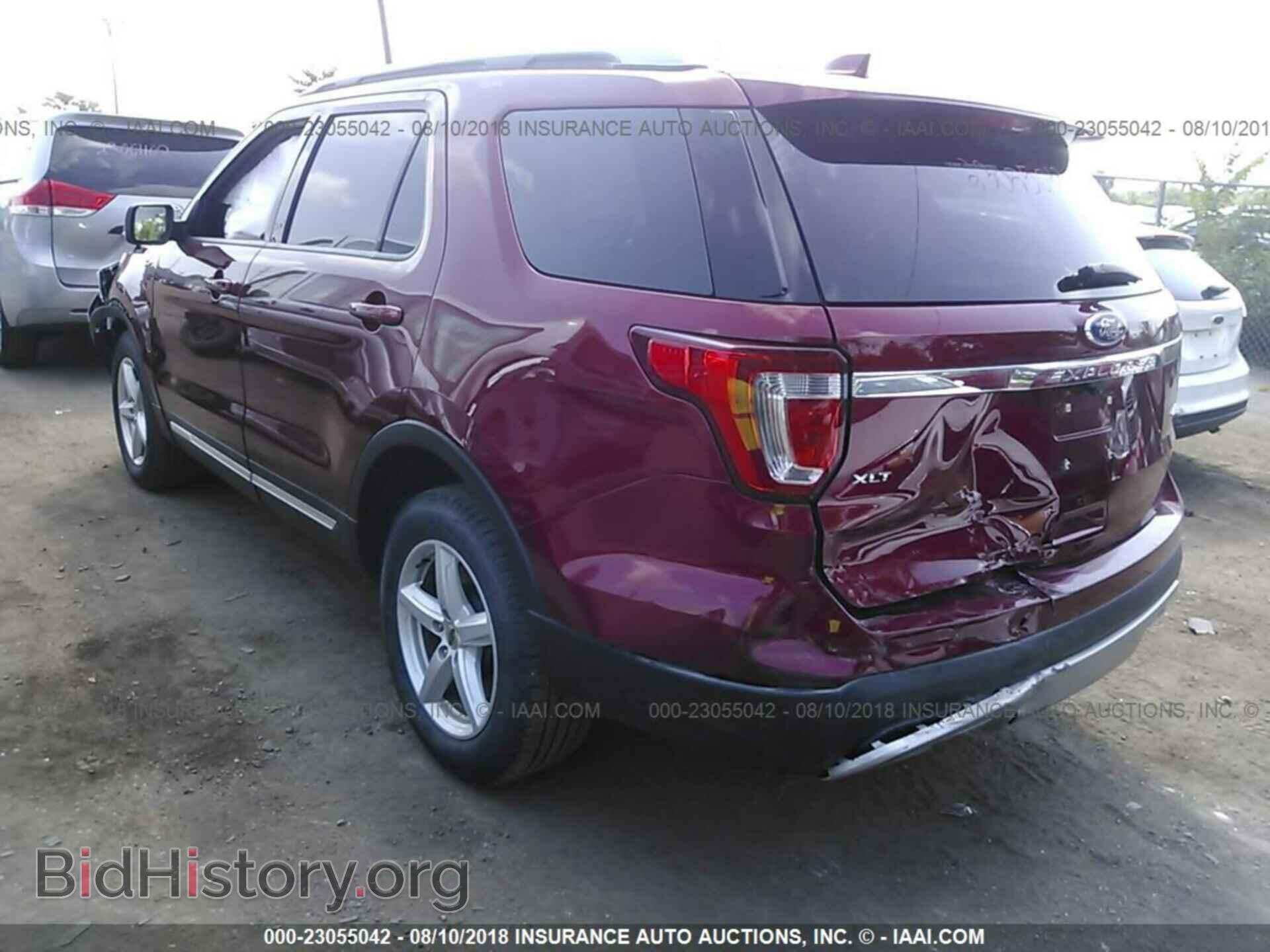 2017 Ford Explorer - VIN: 1FM5K8D8XHGB39100 - Фото 3