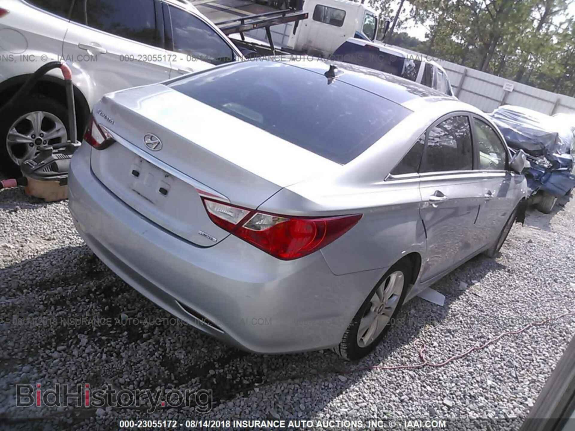 2012 Hyundai Sonata - VIN: 5NPEC4AC2CH314155 - Фото 4