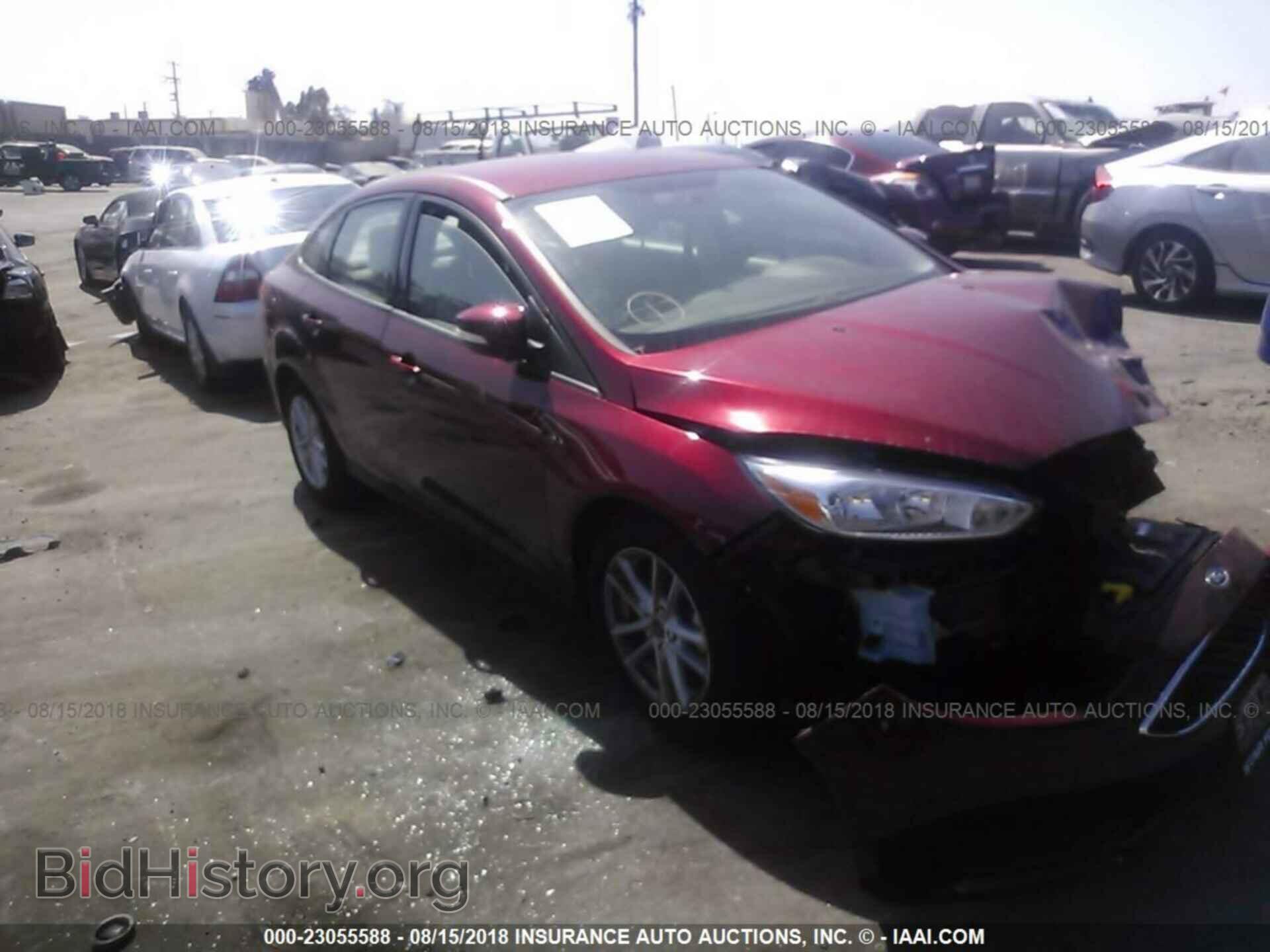 Photo 1FADP3F26HL325128 - Ford Focus 2017