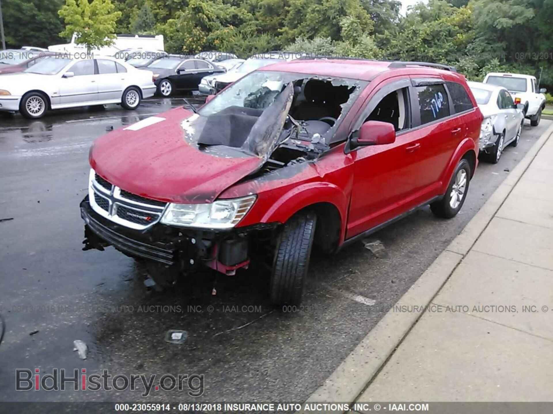 2017 Dodge Journey - VIN: 3C4PDCBG0HT523550 - Фото 2