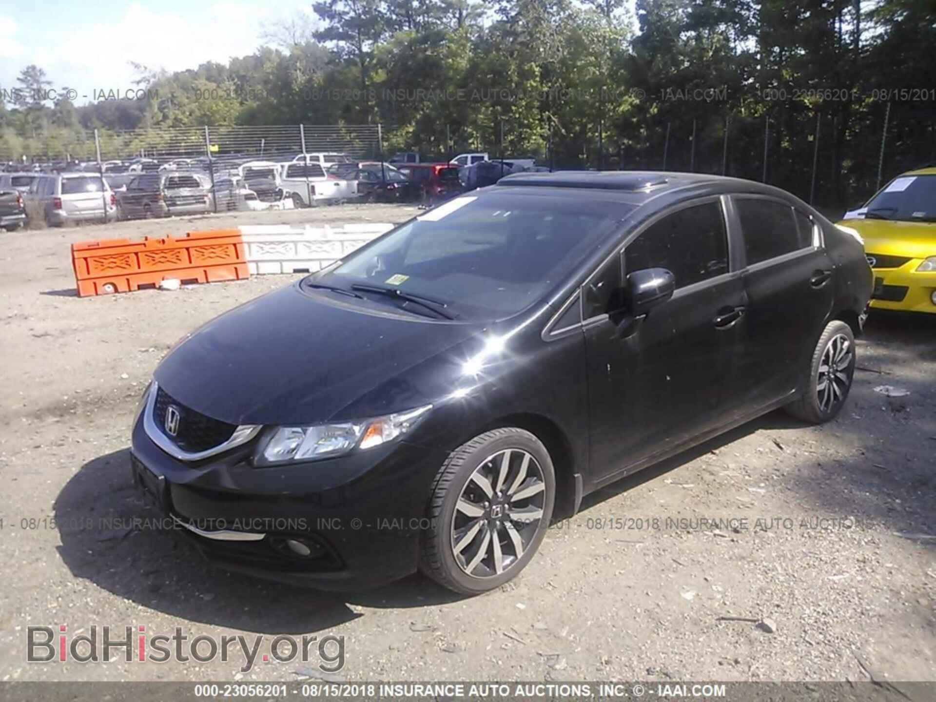 2014 Honda Civic - VIN: 19XFB2F98EE069975 - Фото 2