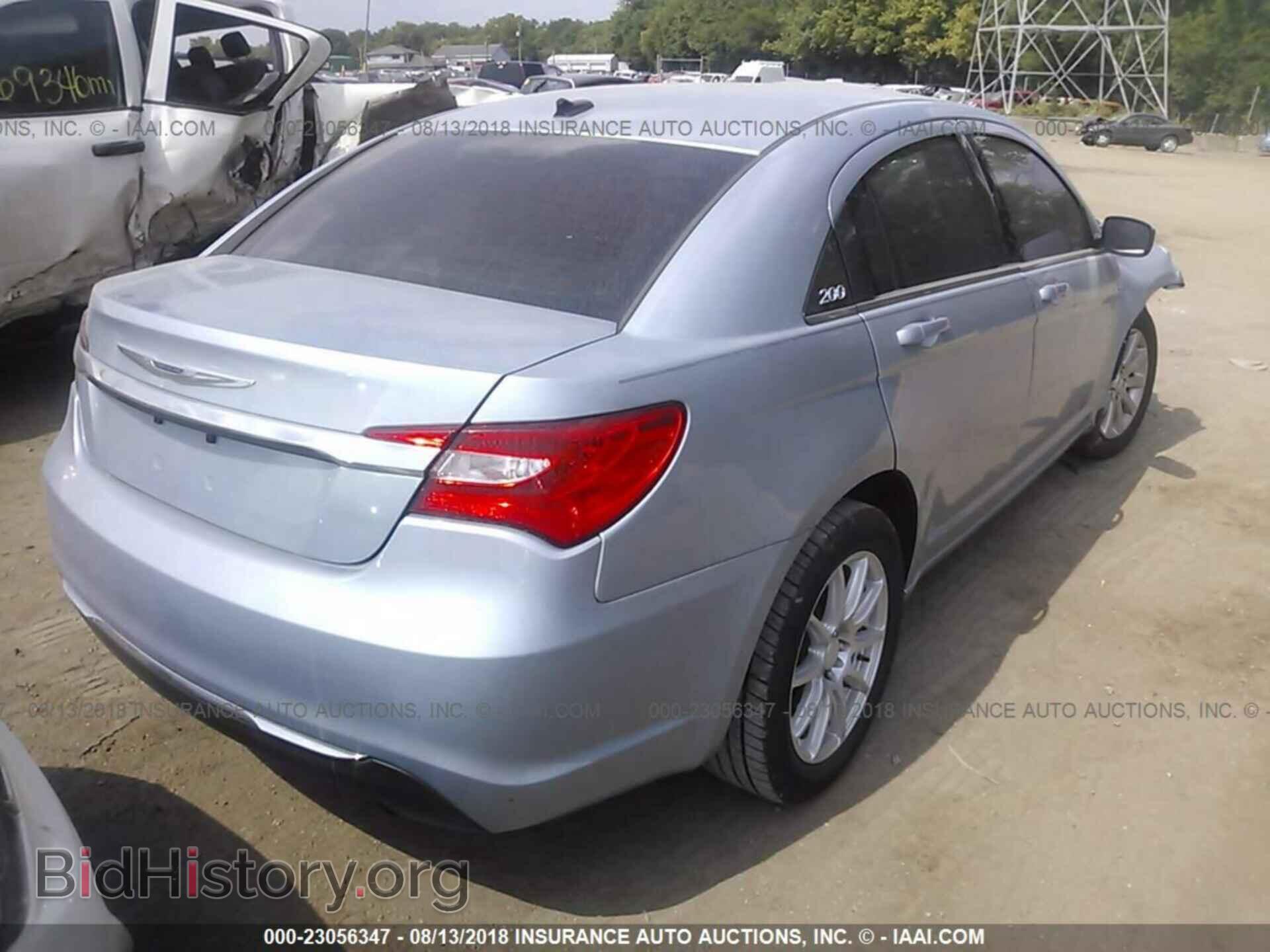 2013 Chrysler 200 - VIN: 1C3CCBBB9DN549594 - Photo 4
