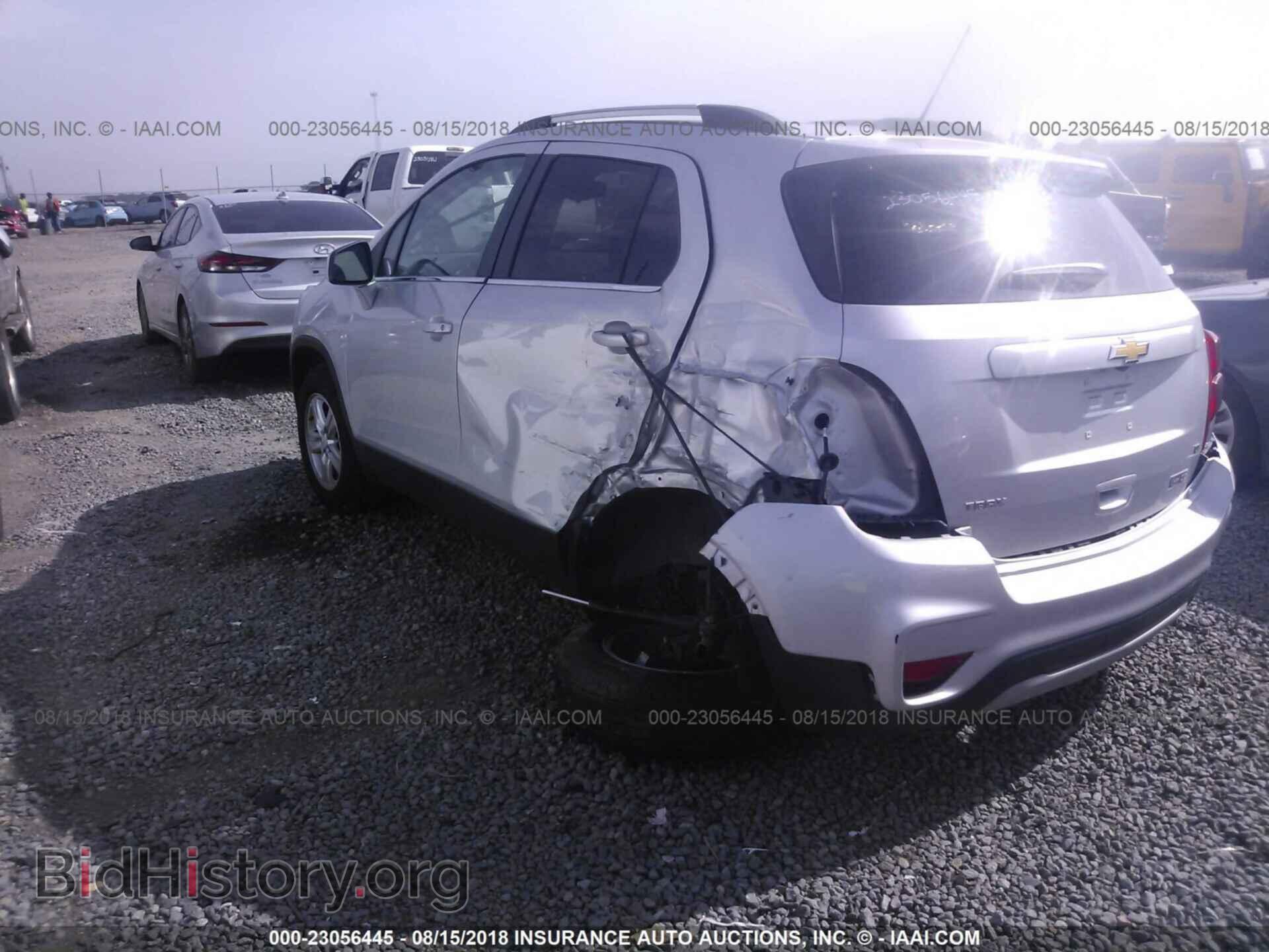 2017 Chevrolet Trax - VIN: 3GNCJLSB5HL163629 - Фото 3
