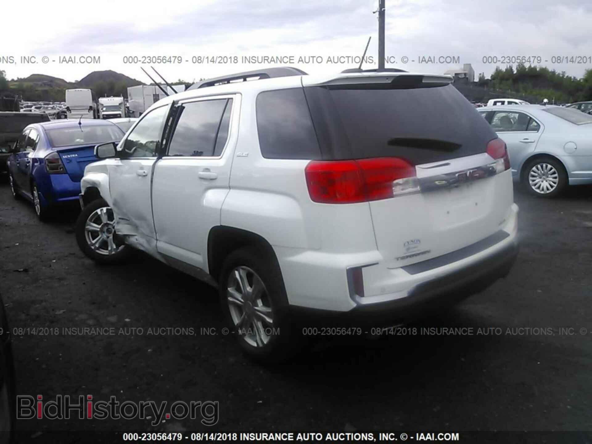 2017 Gmc Terrain - VIN: 2GKFLTE3XH6122555 - Photo 3