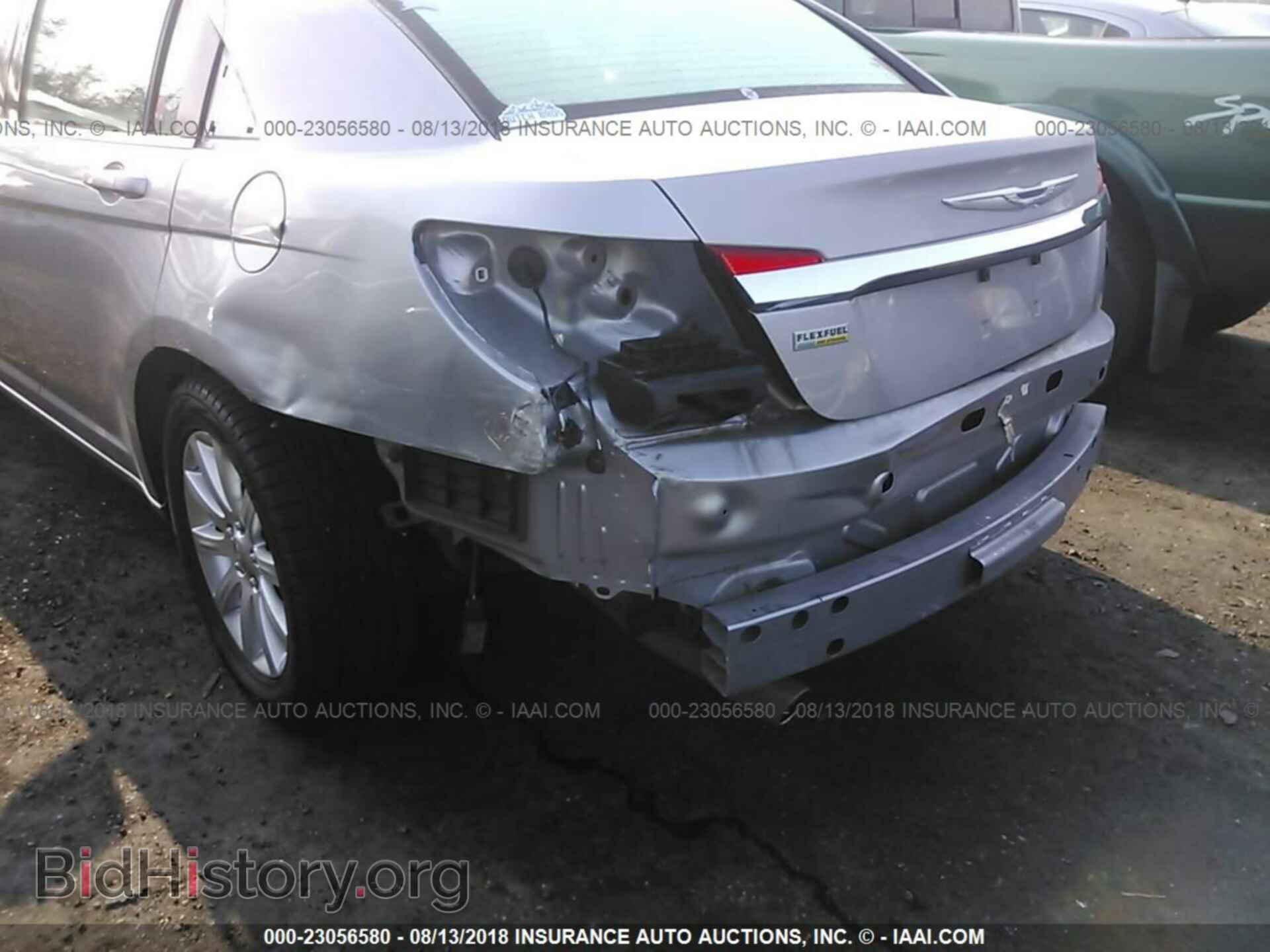 2013 Chrysler 200 - VIN: 1C3CCBBG2DN658801 - Photo 6