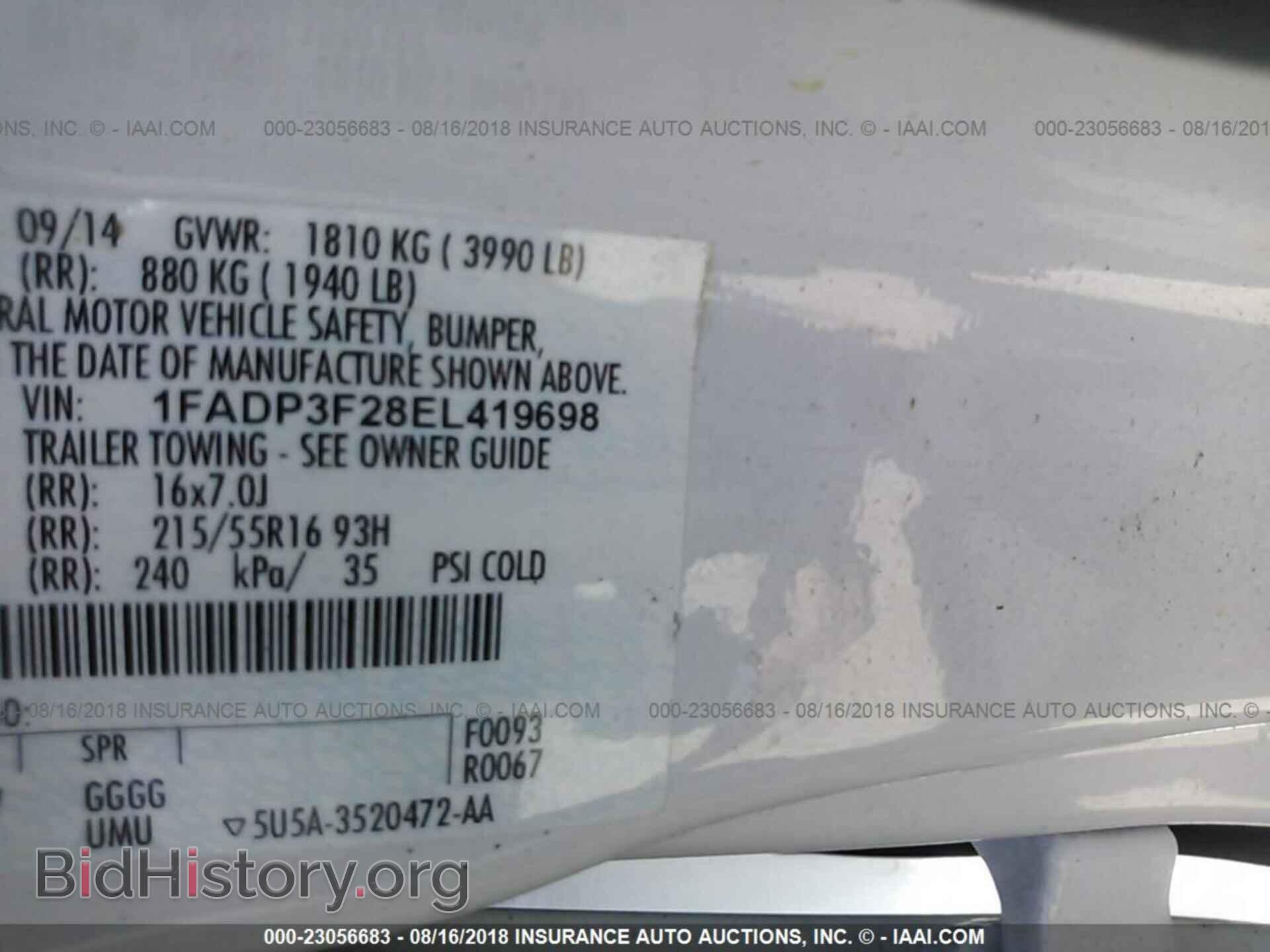 2014 Ford Focus - VIN: 1FADP3F28EL419698 - Photo 9