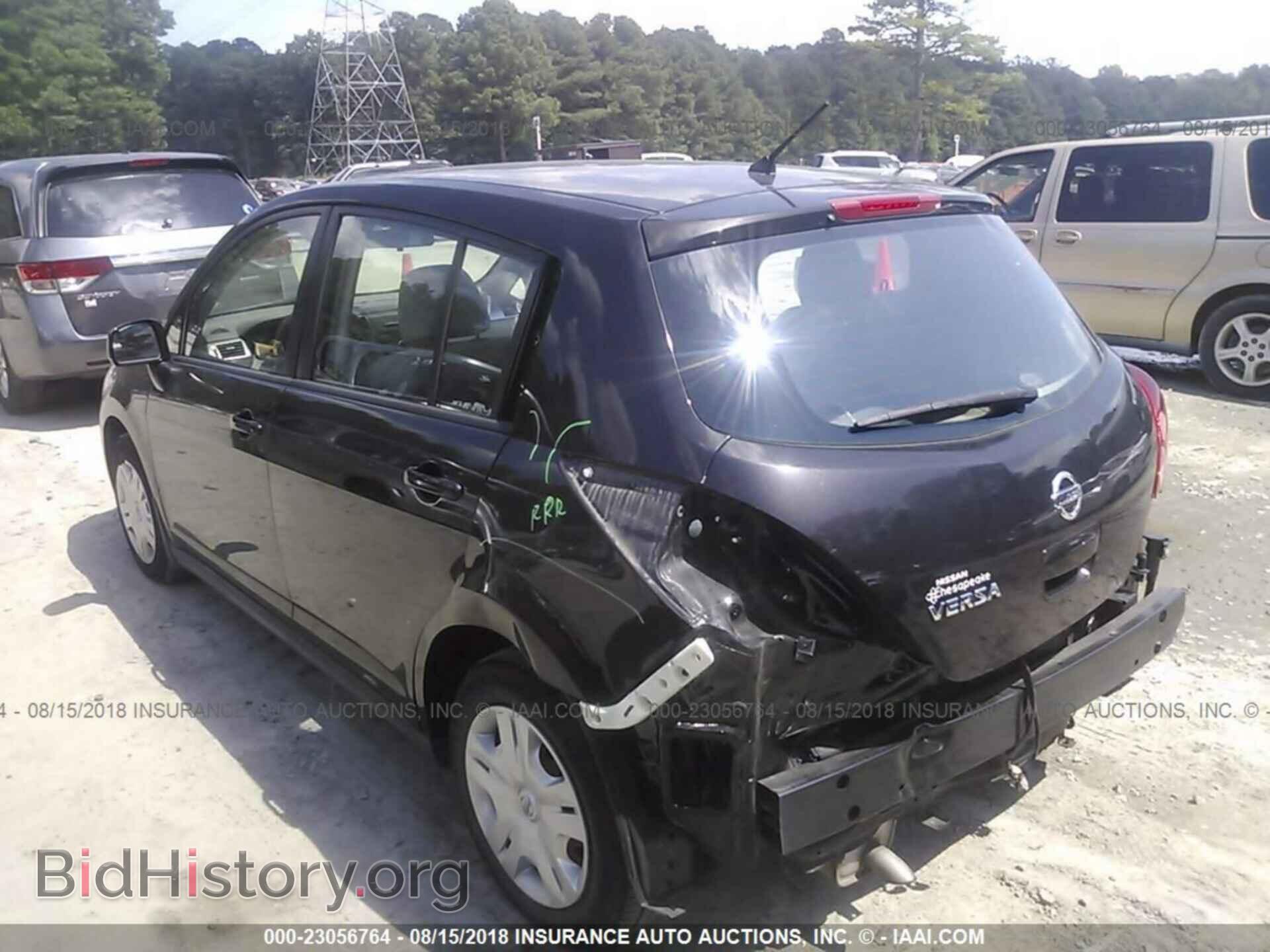 2011 Nissan Versa - VIN: 3N1BC1CP2BL511779 - Photo 3