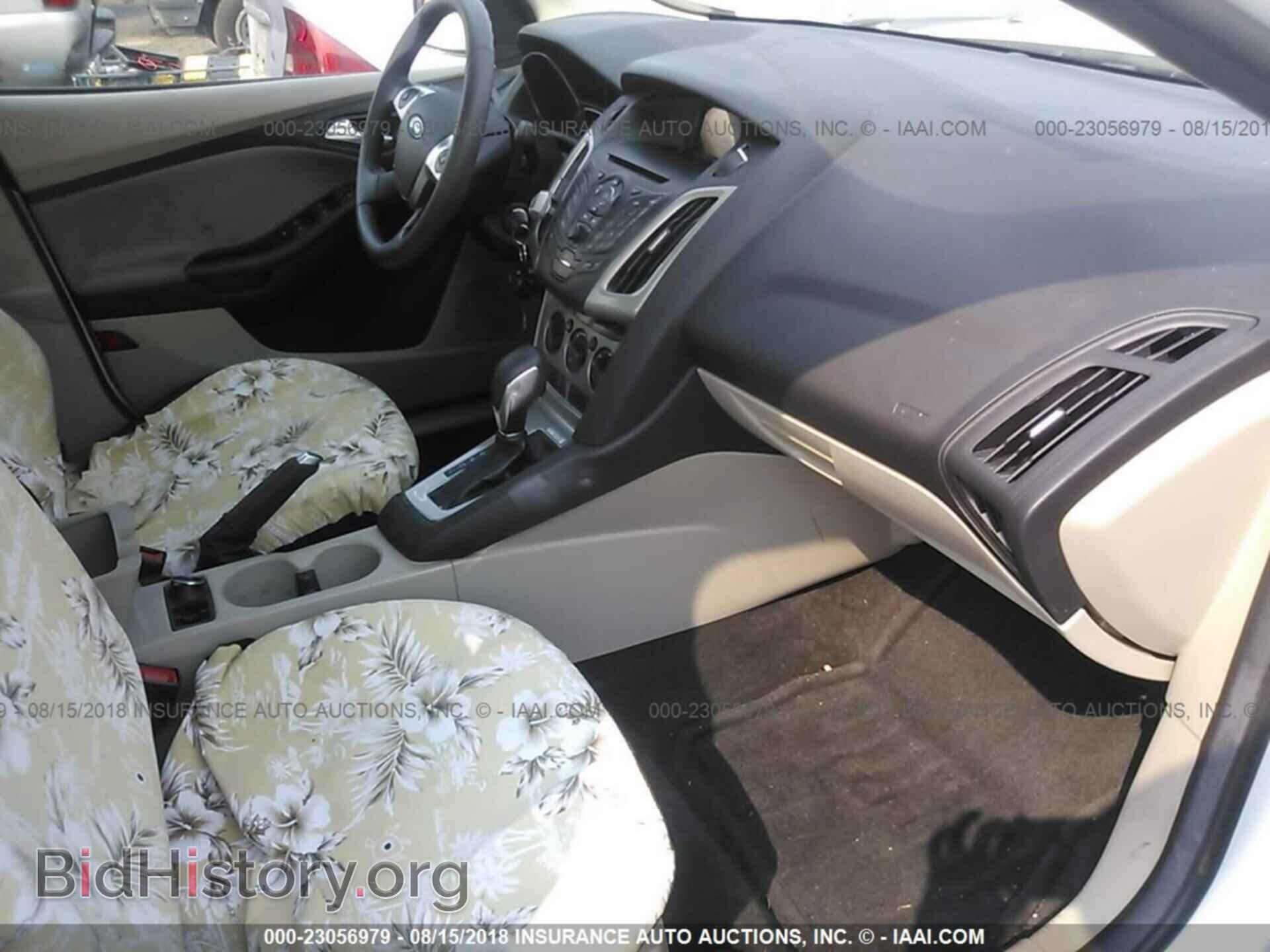 2014 Ford Focus - VIN: 1FADP3F23EL200082 - Фото 5