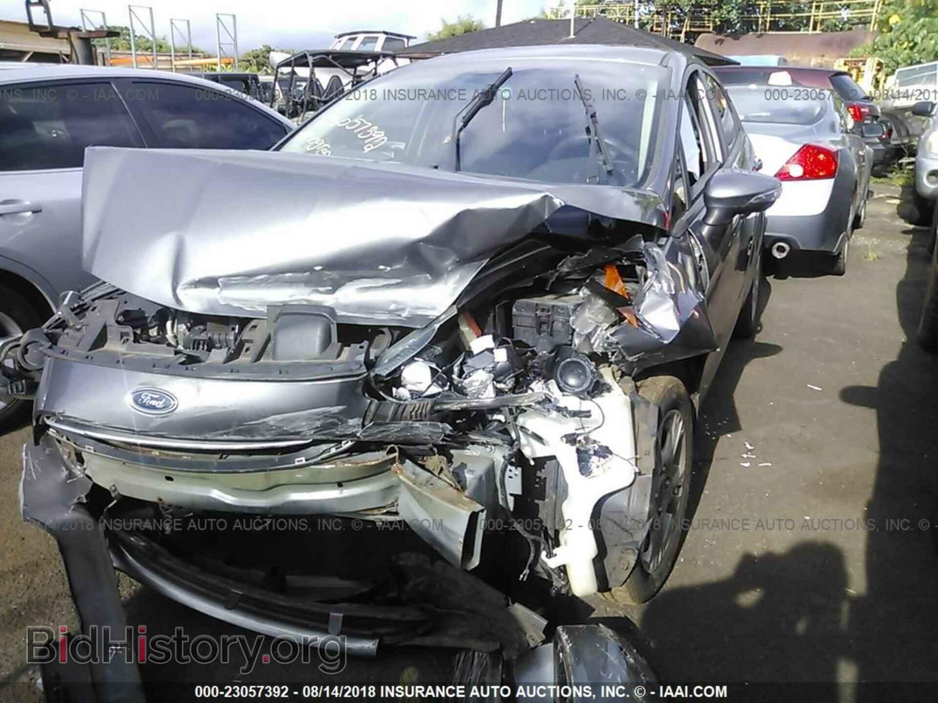 2014 Ford Fiesta - VIN: 3FADP4EJ3EM166383 - Фото 2
