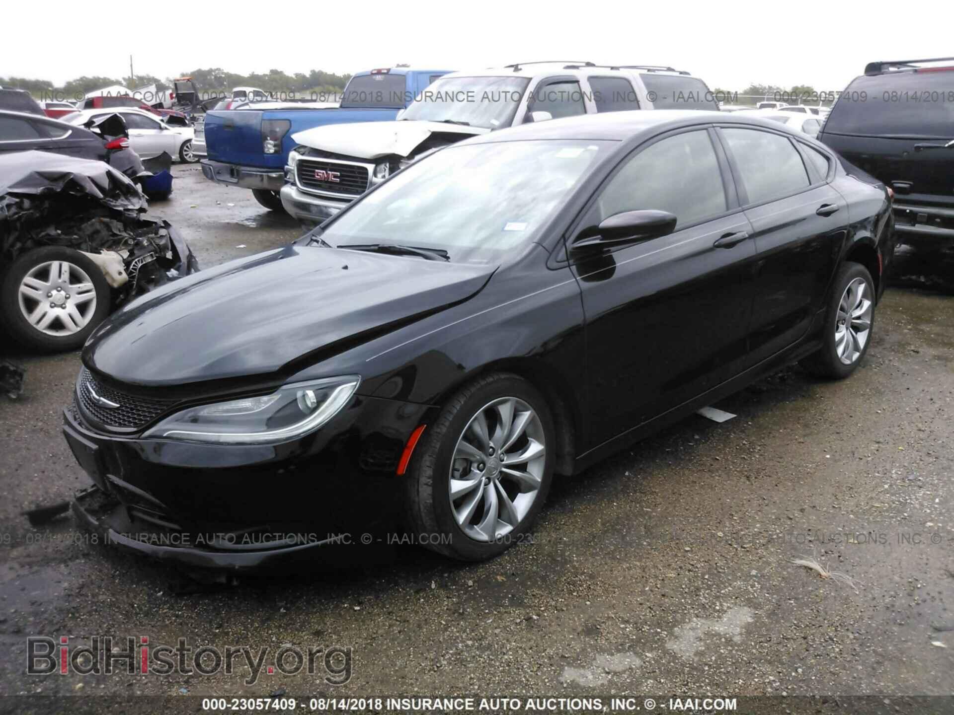 2016 Chrysler 200 - VIN: 1C3CCCBB0GN189206 - Photo 2