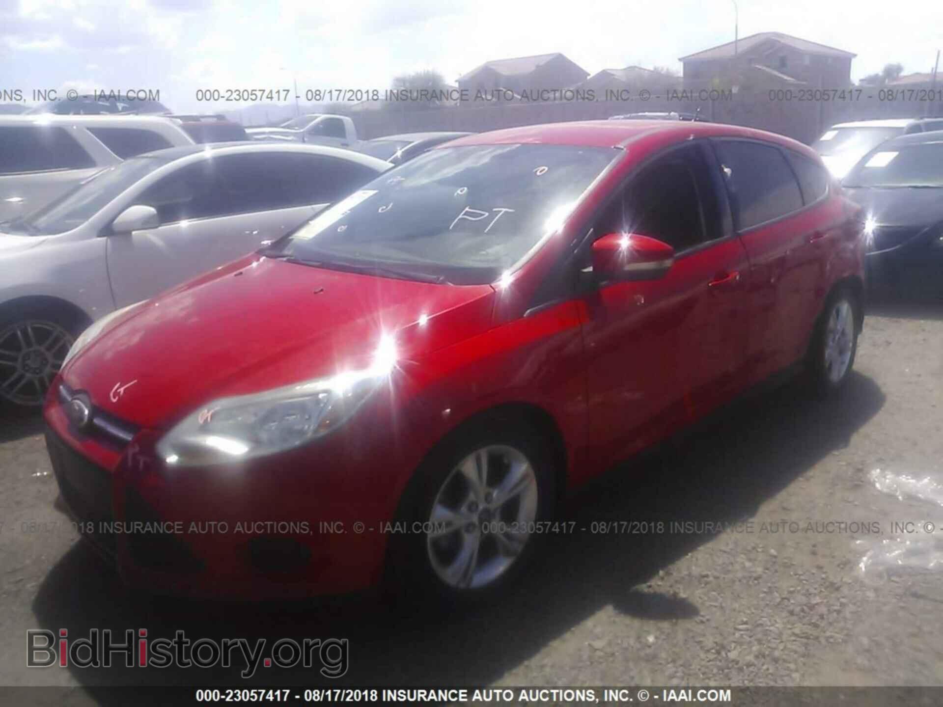2013 Ford Focus - VIN: 1FADP3K27DL201126 - Photo 2
