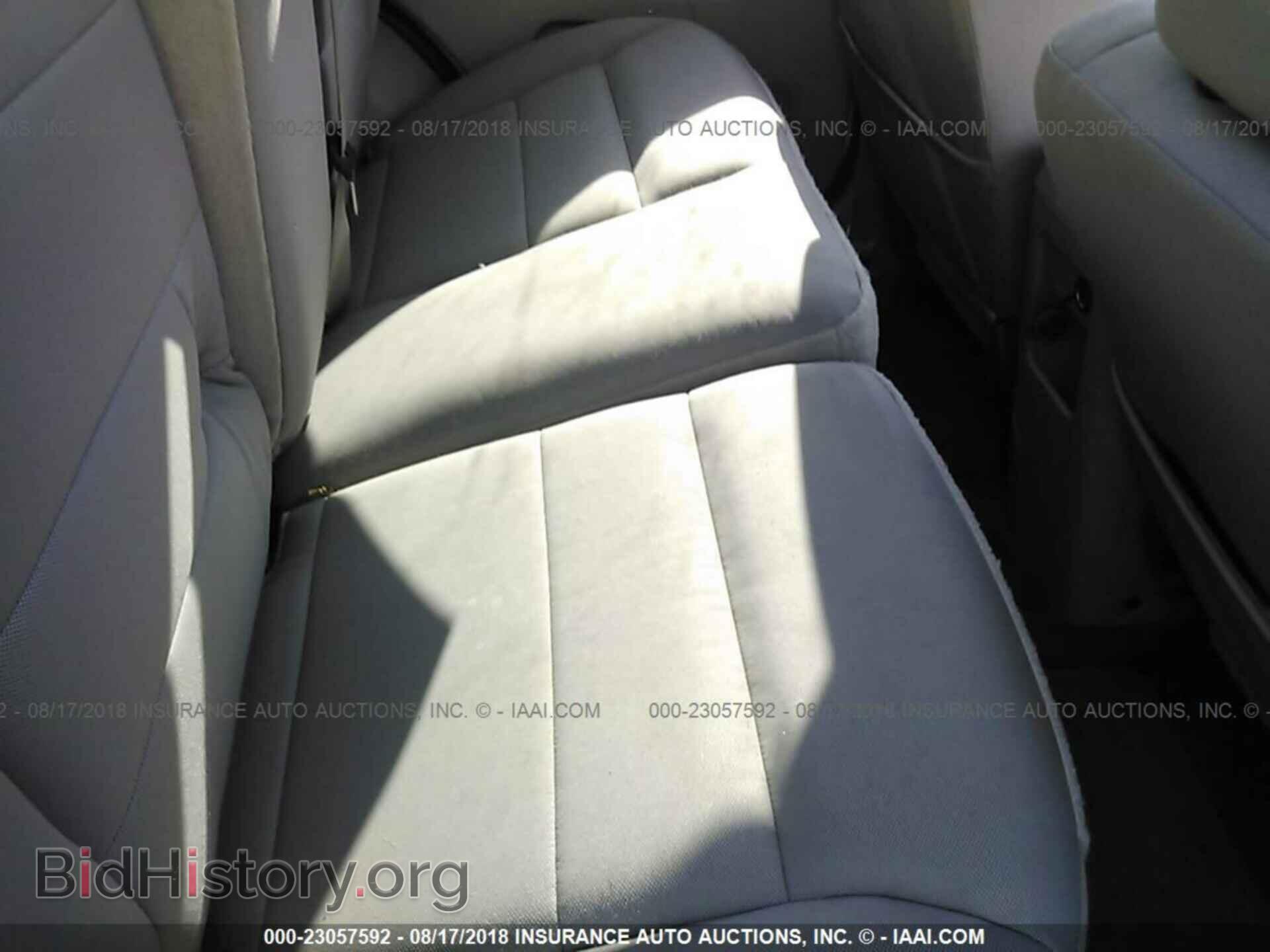 2011 Ford Escape - VIN: 1FMCU0D74BKB84032 - Фото 8
