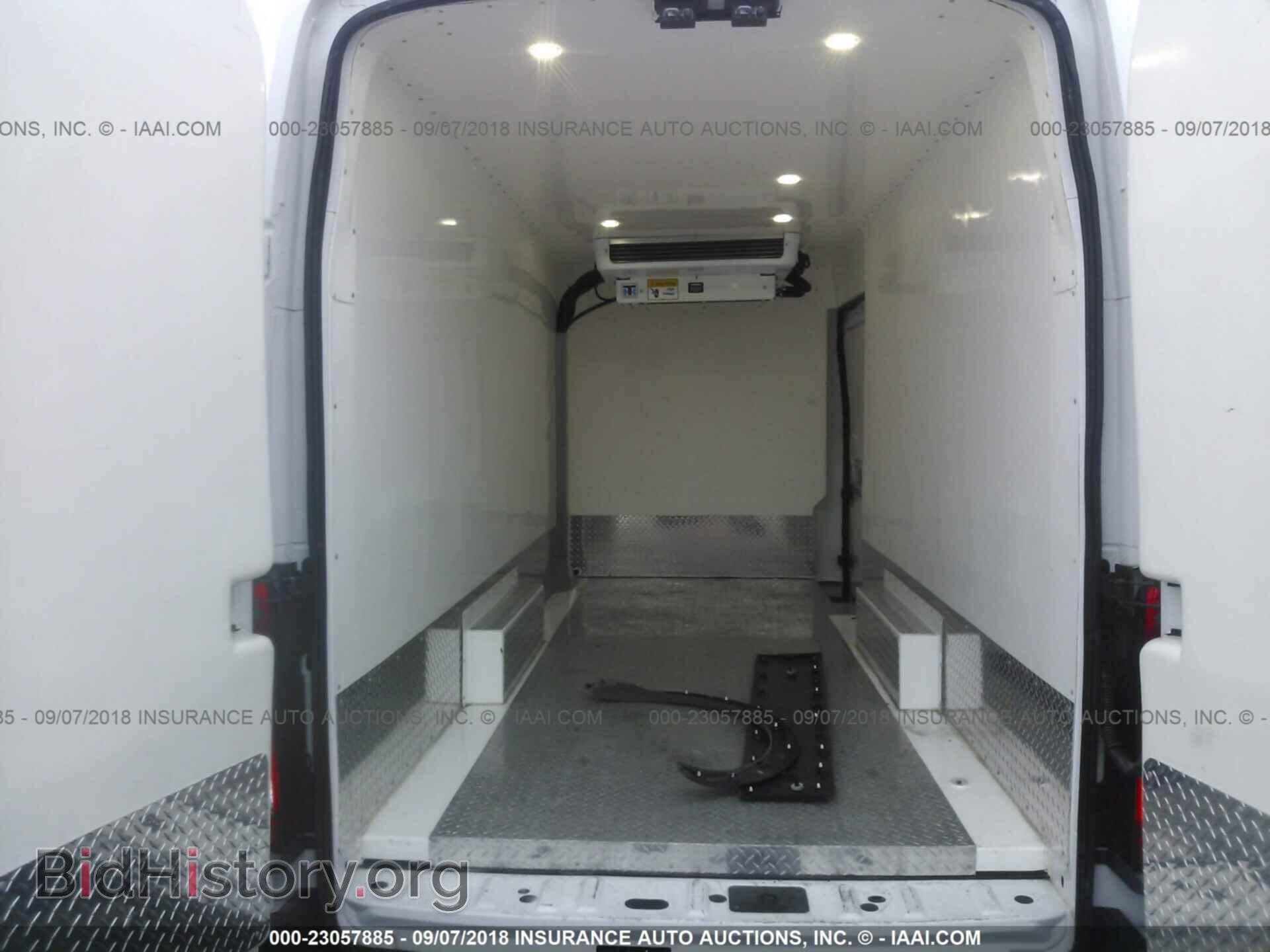 2017 Ford Transit - VIN: 1FTBW3XM9HKA27506 - Фото 8
