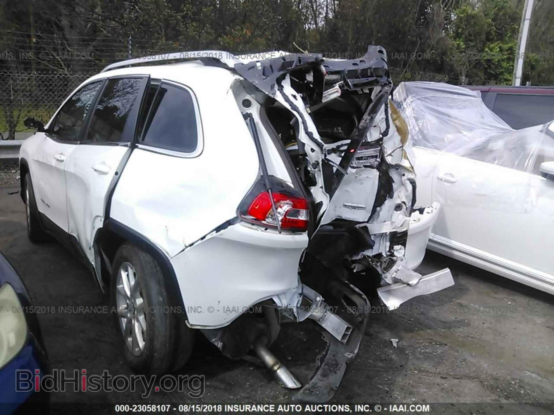2017 Jeep Cherokee - VIN: 1C4PJLCB0HW539804 - Фото 3