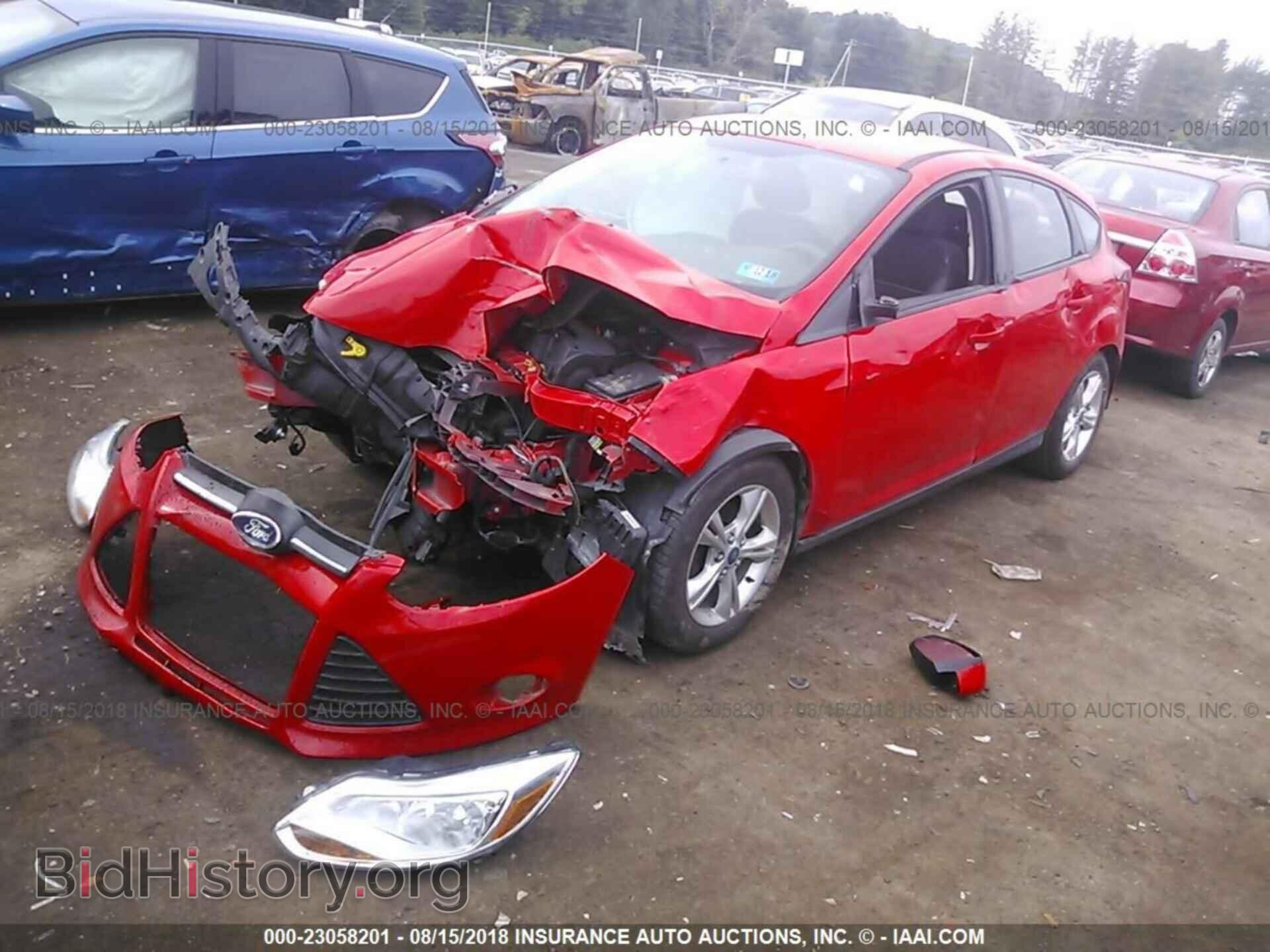 2014 Ford Focus - VIN: 1FADP3K26EL408320 - Photo 2