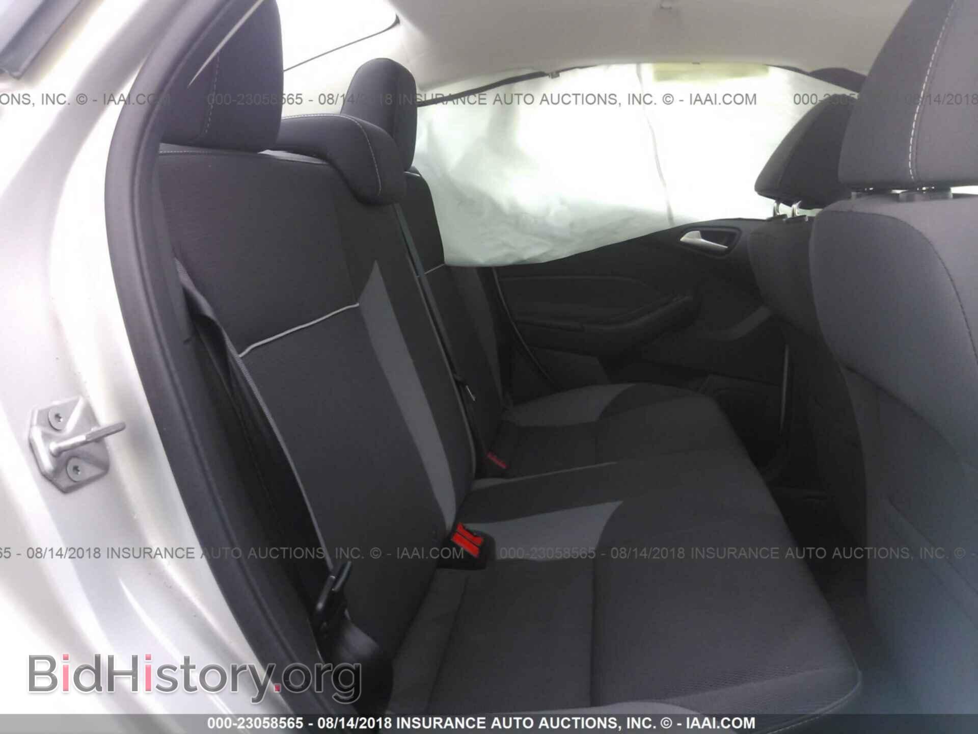2013 Ford Focus - VIN: 1FADP3F25DL352069 - Photo 8