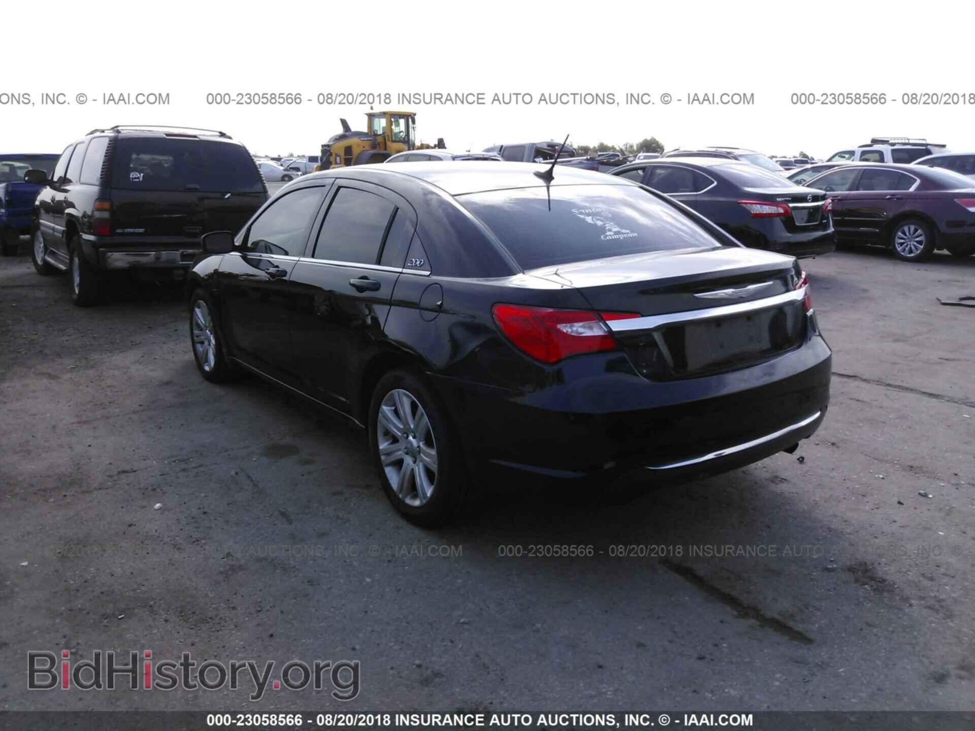 2011 Chrysler 200 - VIN: 1C3BC1FB5BN576580 - Фото 3