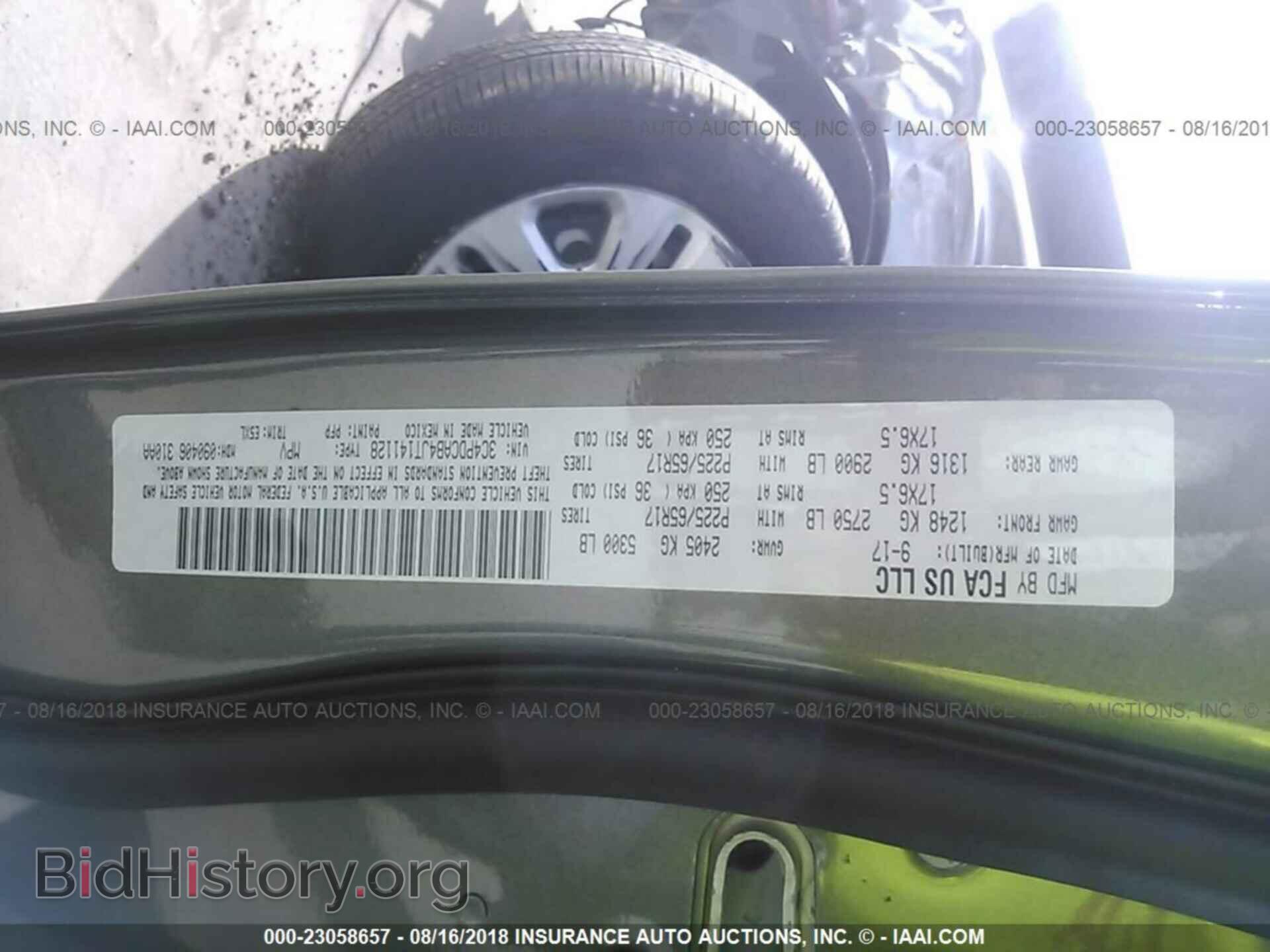 2018 Dodge Journey - VIN: 3C4PDCAB4JT141128 - Photo 9