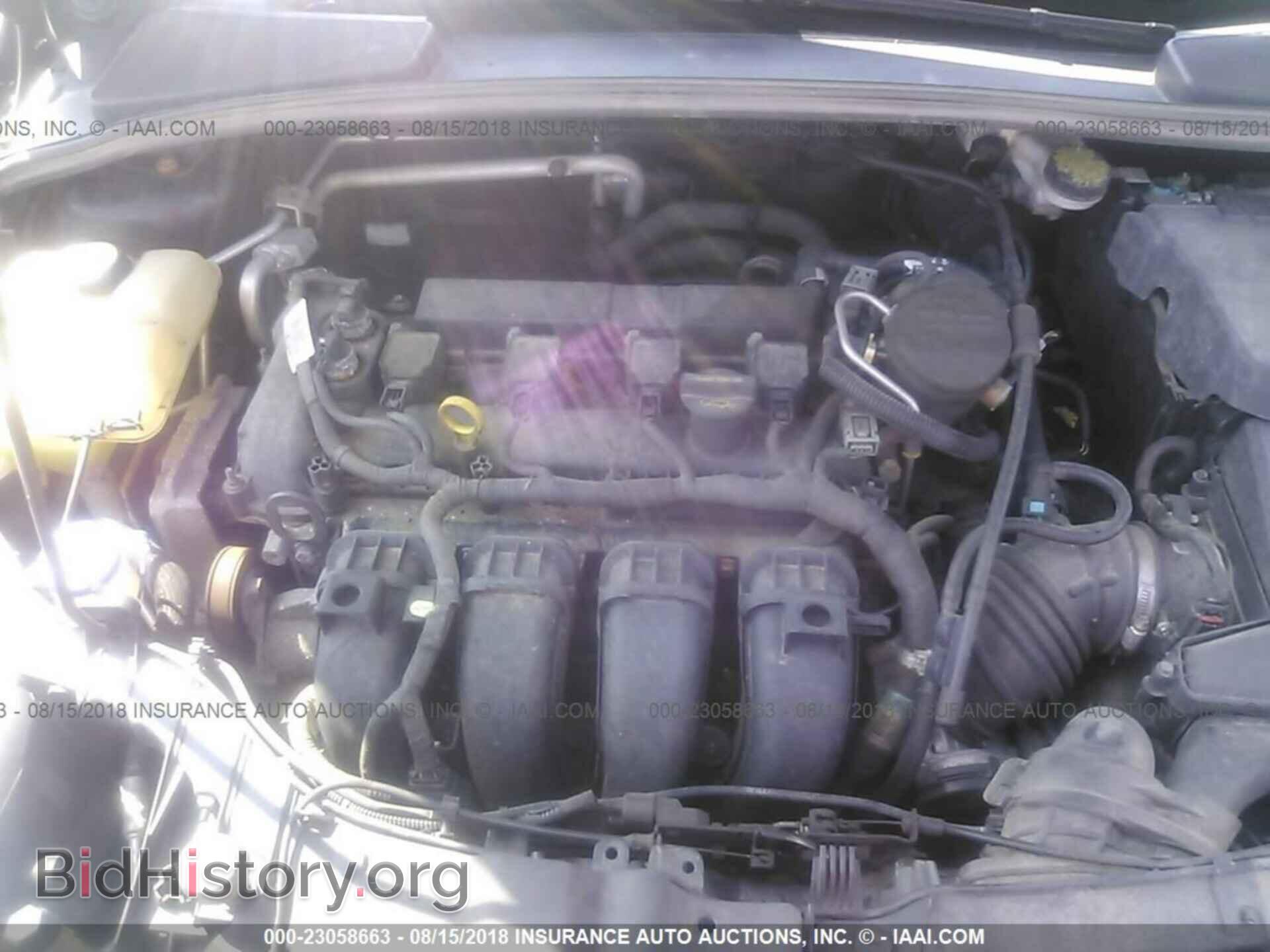 2012 Ford Focus - VIN: 1FAHP3K29CL418953 - Photo 10
