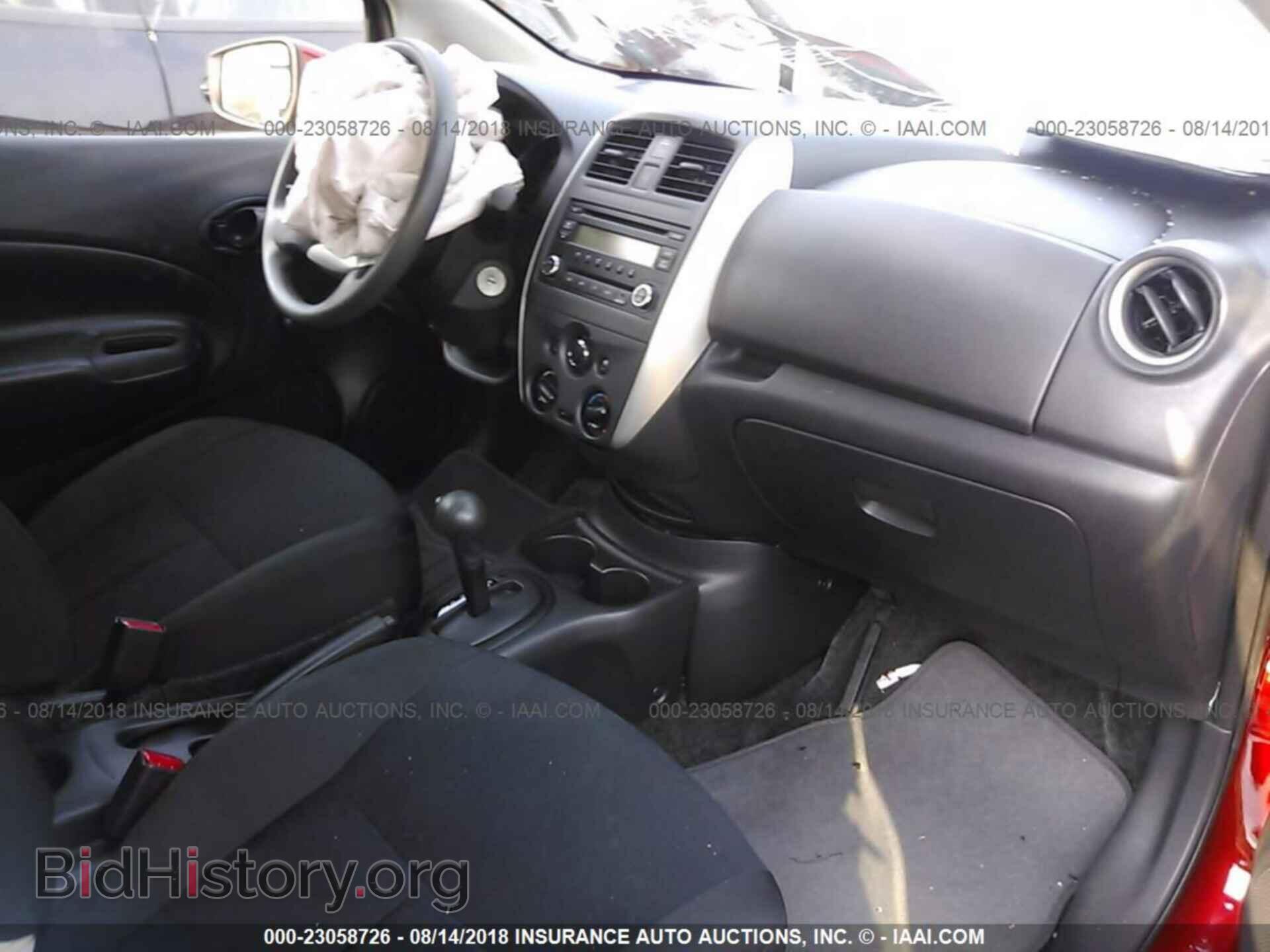 2016 Nissan Versa note - VIN: 3N1CE2CP3GL410231 - Фото 5