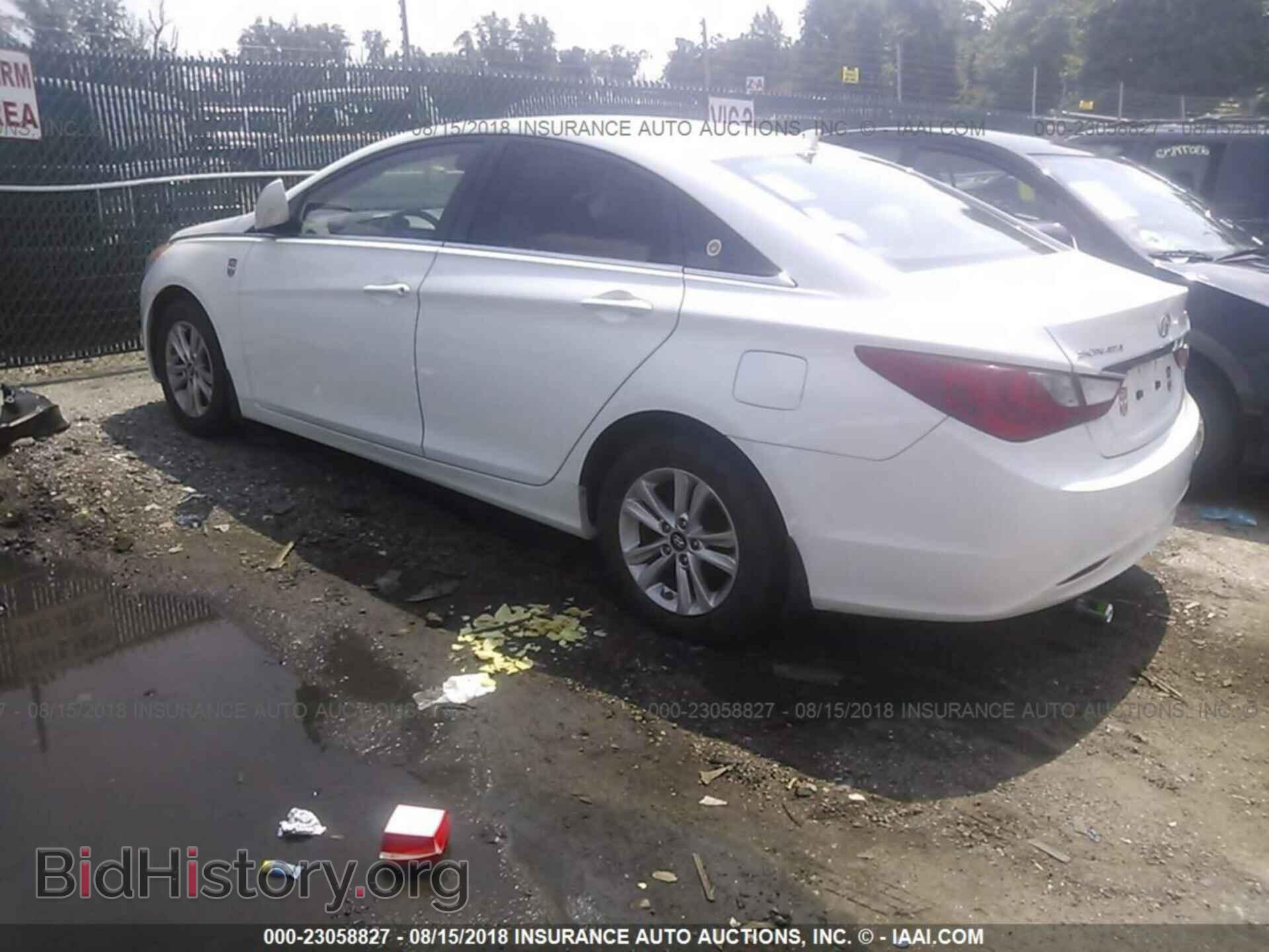 2012 Hyundai Sonata - VIN: 5NPEB4AC4CH379639 - Photo 3