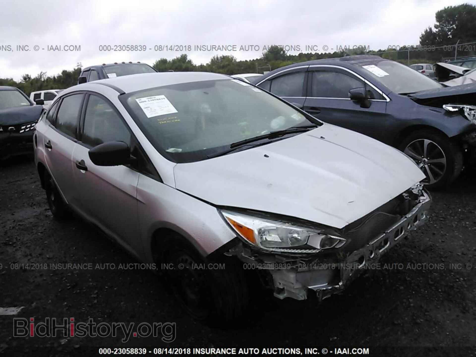 Photo 1FADP3E27FL264175 - Ford Focus 2015