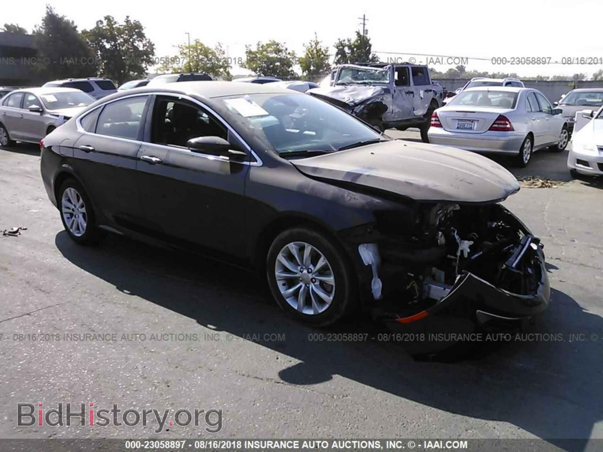 Photo 1C3CCCCG8FN524334 - Chrysler 200 2015