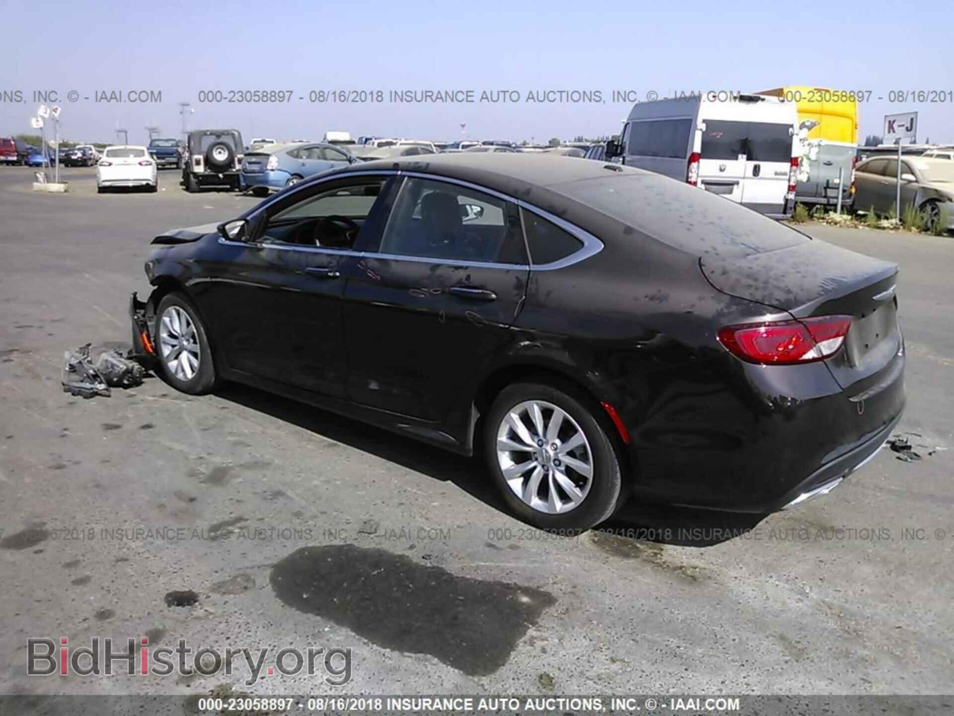 2015 Chrysler 200 - VIN: 1C3CCCCG8FN524334 - Photo 3