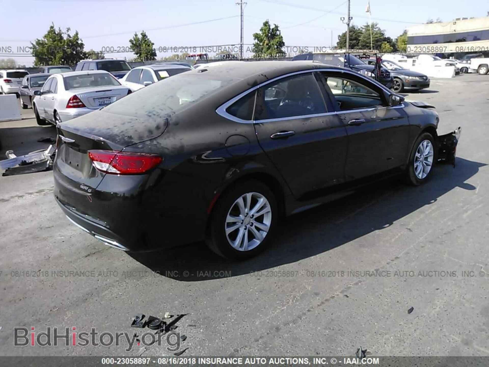 2015 Chrysler 200 - VIN: 1C3CCCCG8FN524334 - Photo 4