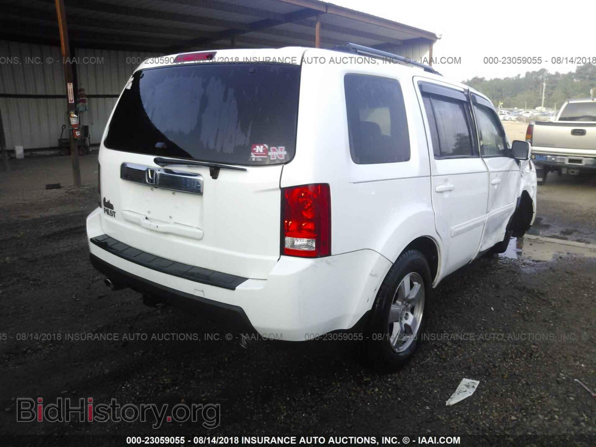 2011 Honda Pilot - VIN: 5FNYF3H76BB032170 - Photo 4