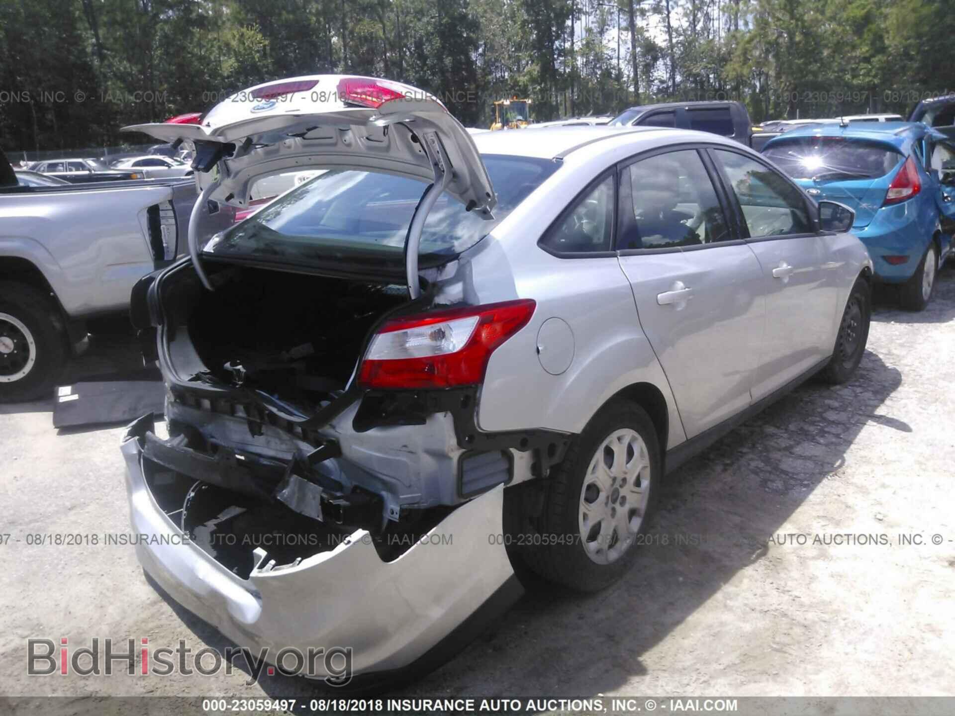 2012 Ford Focus - VIN: 1FAHP3F24CL201501 - Фото 4