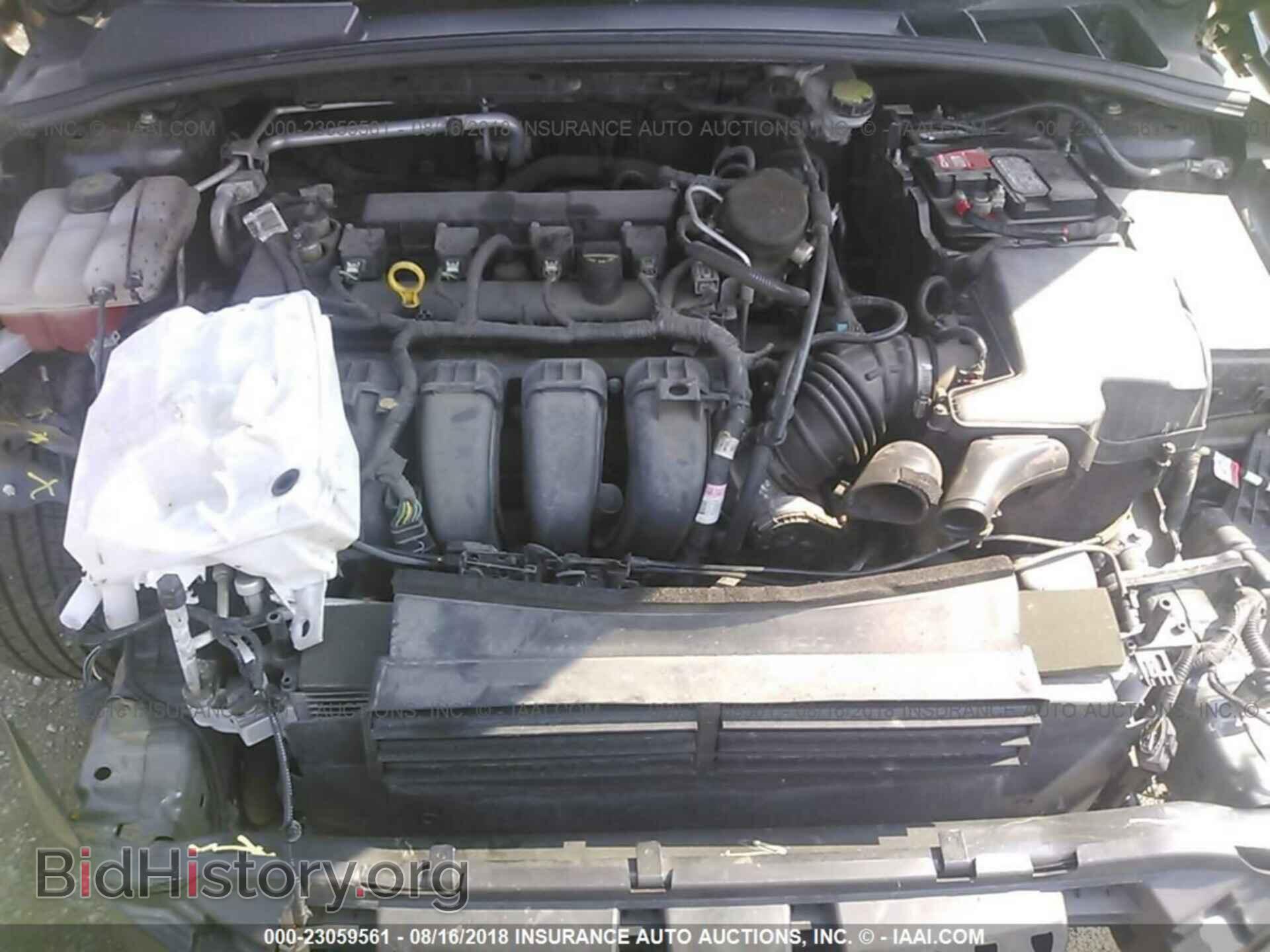 2015 Ford Focus - VIN: 1FADP3F27FL268290 - Photo 10