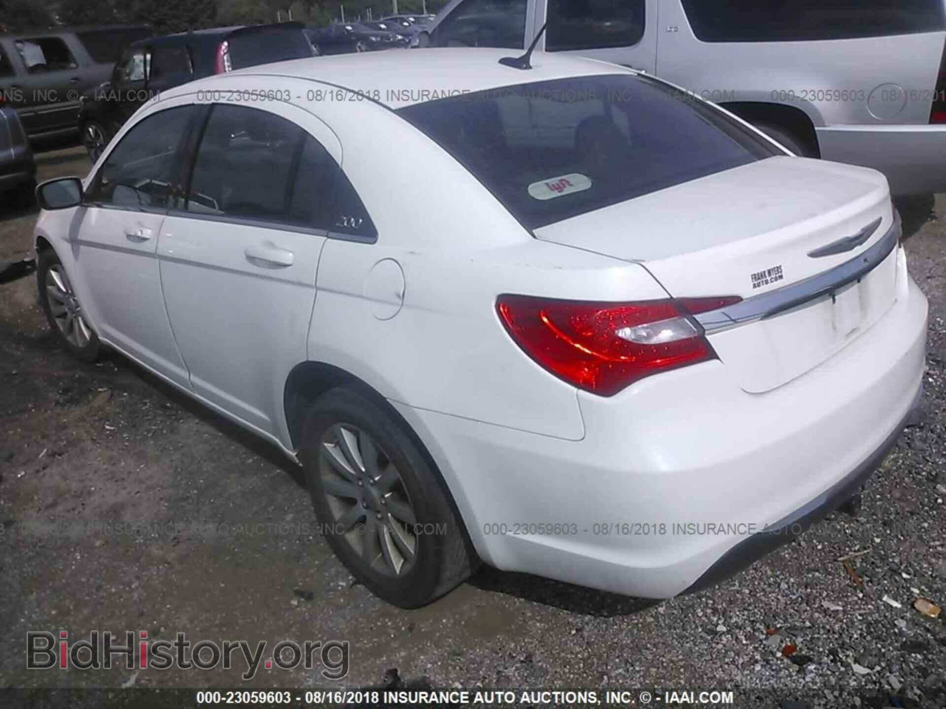 2012 Chrysler 200 - VIN: 1C3CCBBBXCN113898 - Фото 3