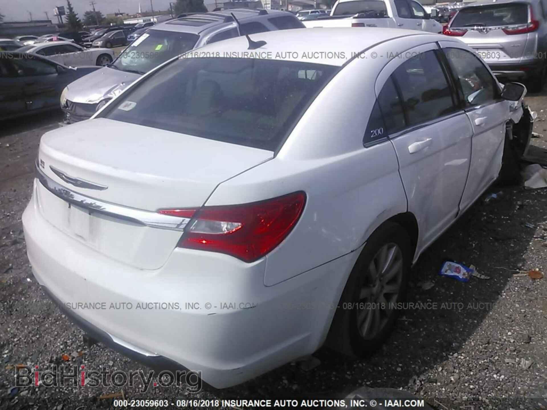 2012 Chrysler 200 - VIN: 1C3CCBBBXCN113898 - Фото 4