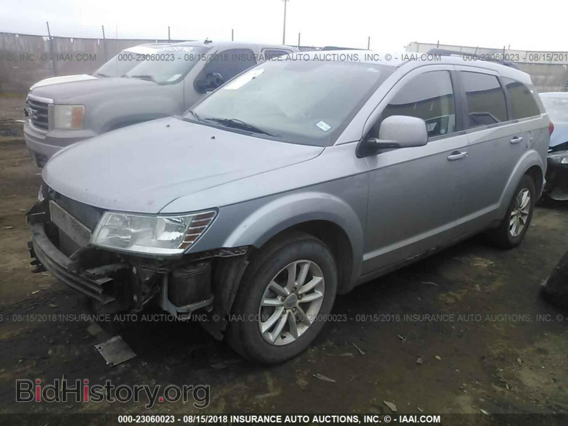2017 Dodge Journey - VIN: 3C4PDCBB8HT607989 - Фото 2