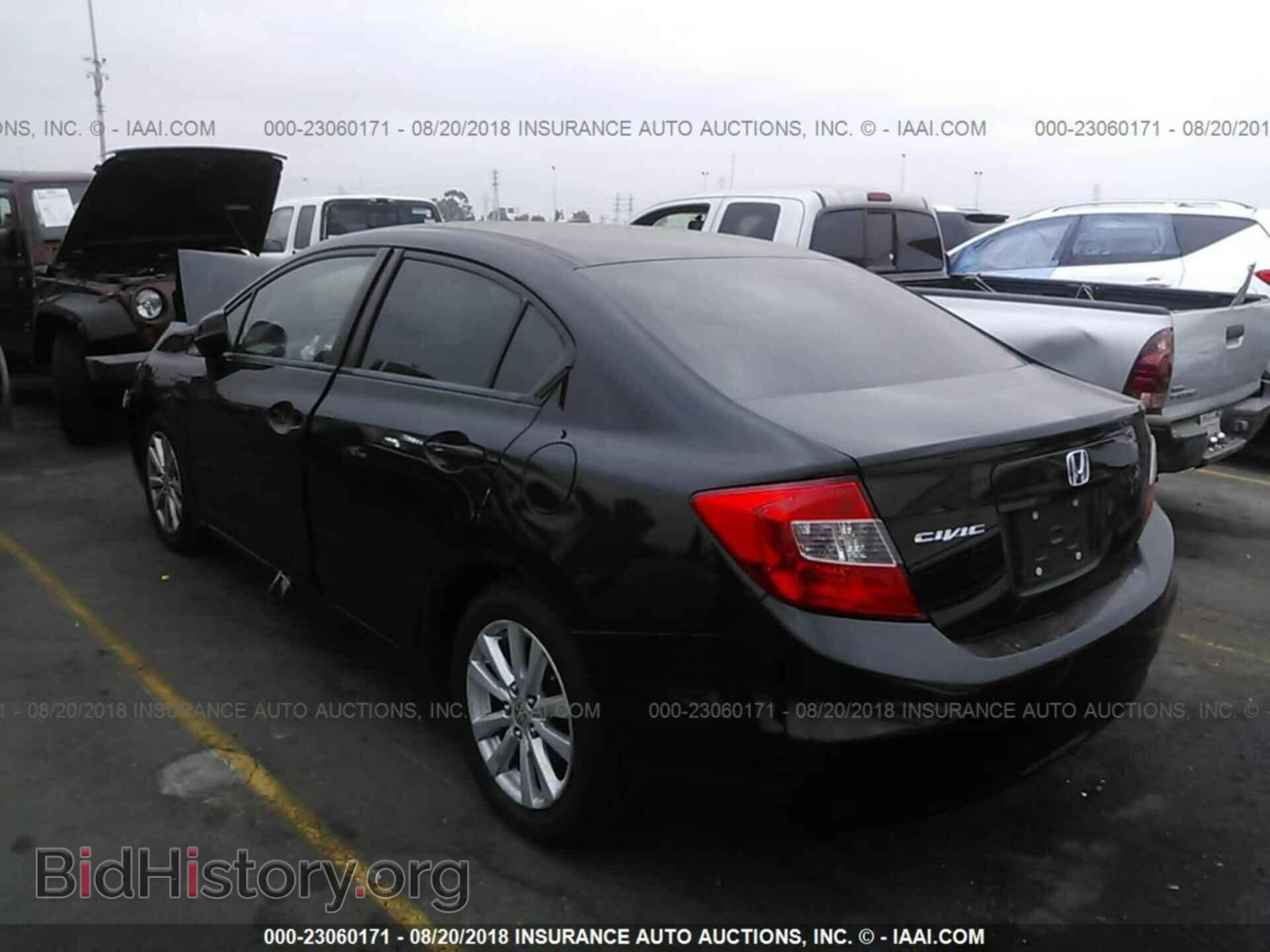 2012 Honda Civic - VIN: 19XFB2F84CE306577 - Фото 3