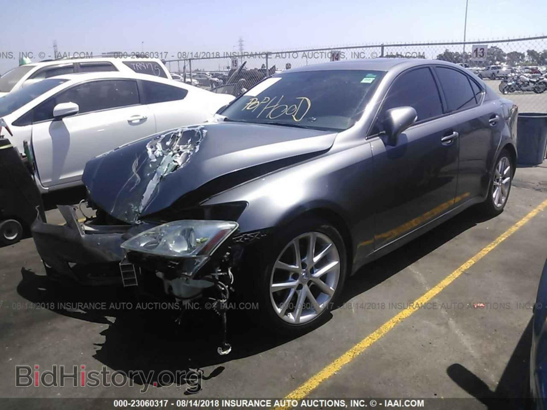2013 Lexus Is - VIN: JTHBF5C29D5189126 - Photo 2