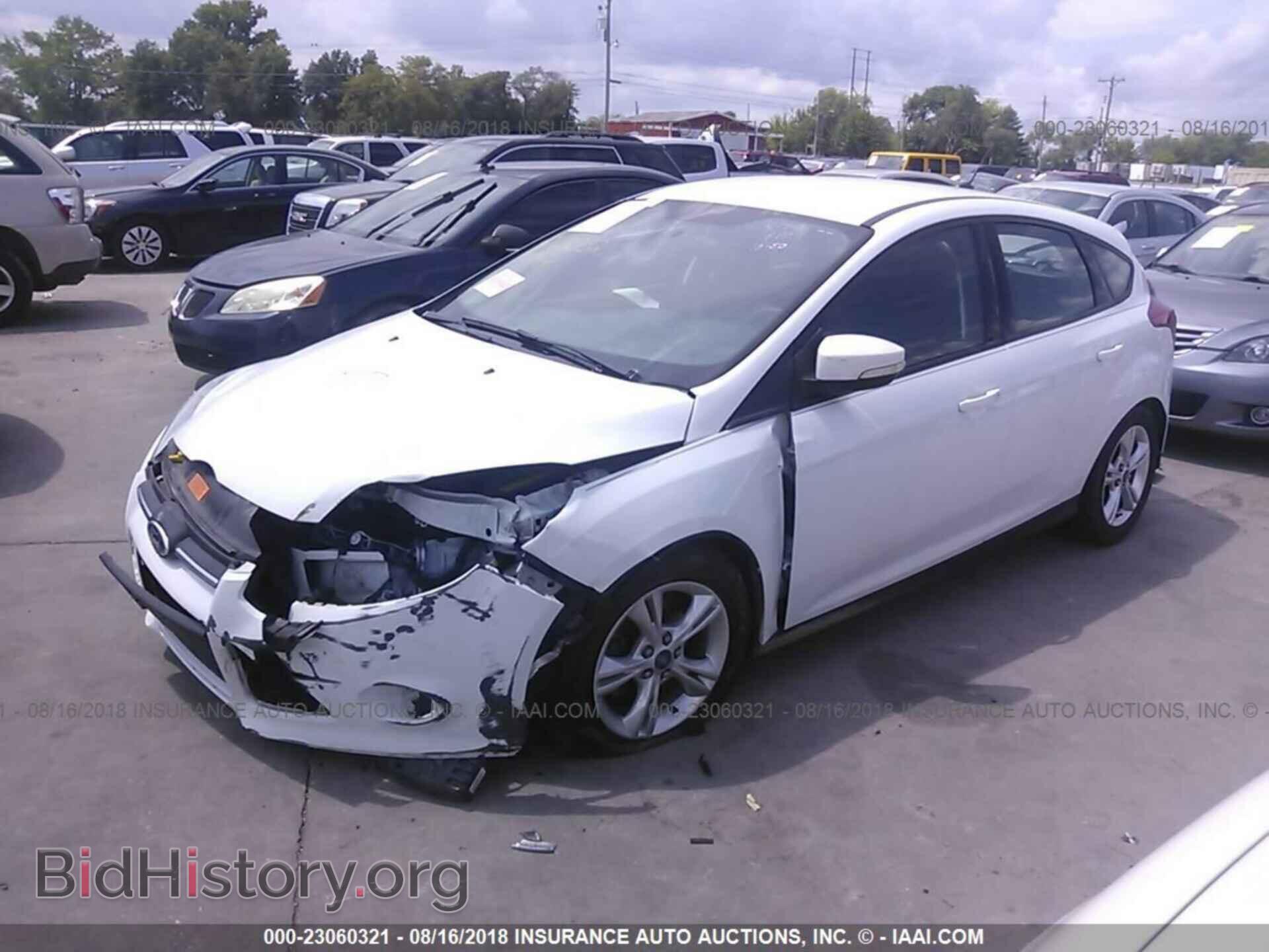 2014 Ford Focus - VIN: 1FADP3K24EL143316 - Фото 2
