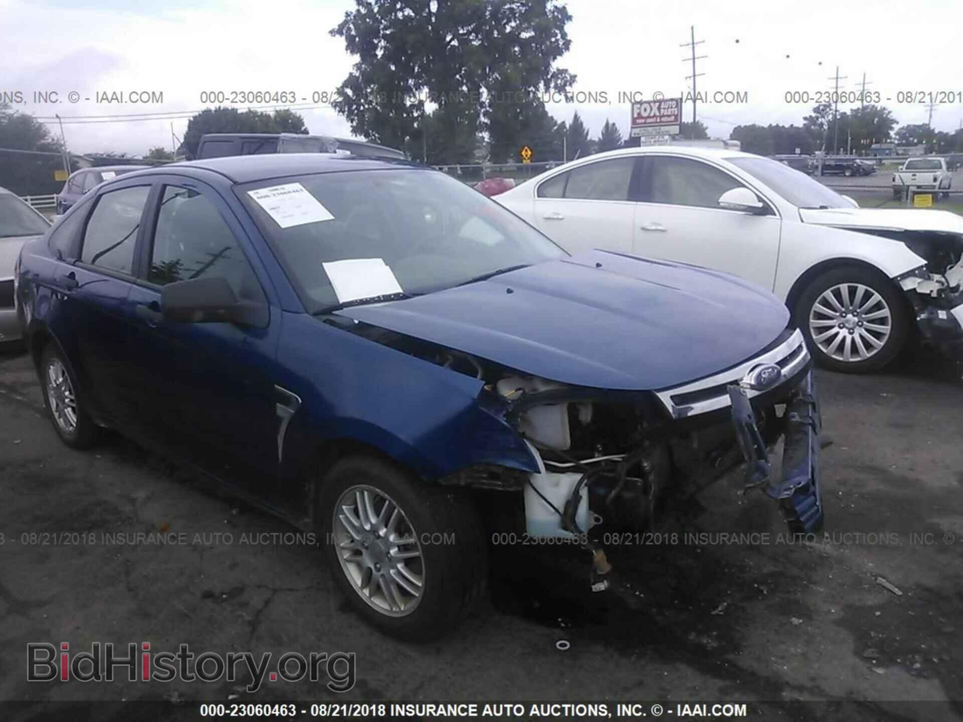 Photo 1FAHP35N28W263268 - FORD FOCUS 2008